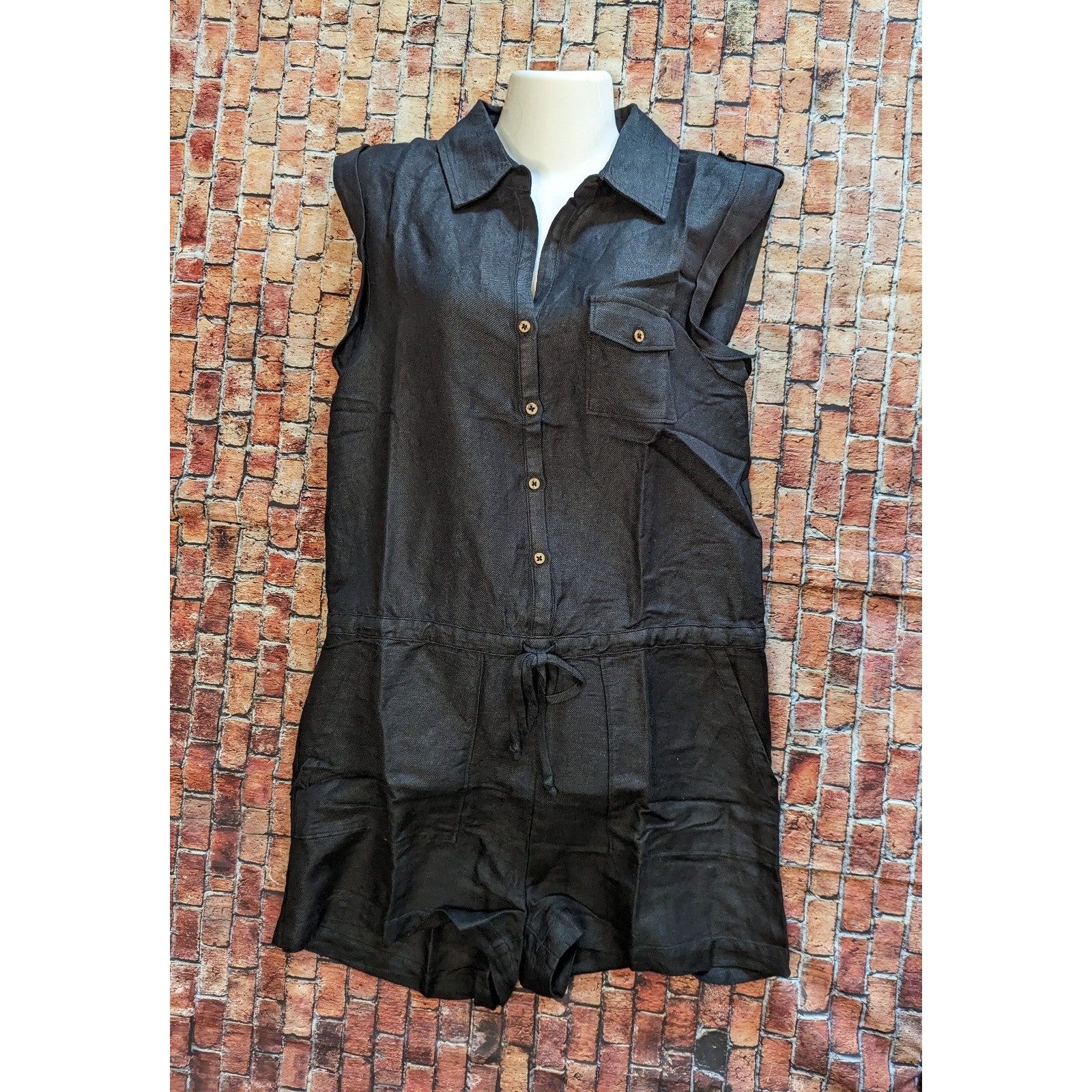 NWT Chaser Button Front Collar Sleeveless Romper Black Size M