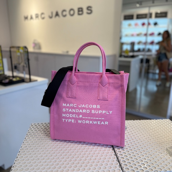 新作★Marc Jacobs Medium Standard Supply Tote 4S5HTT048H02 新作☆Marc Jacobs Medium Standard Supply Tote 4S5HTT048H02