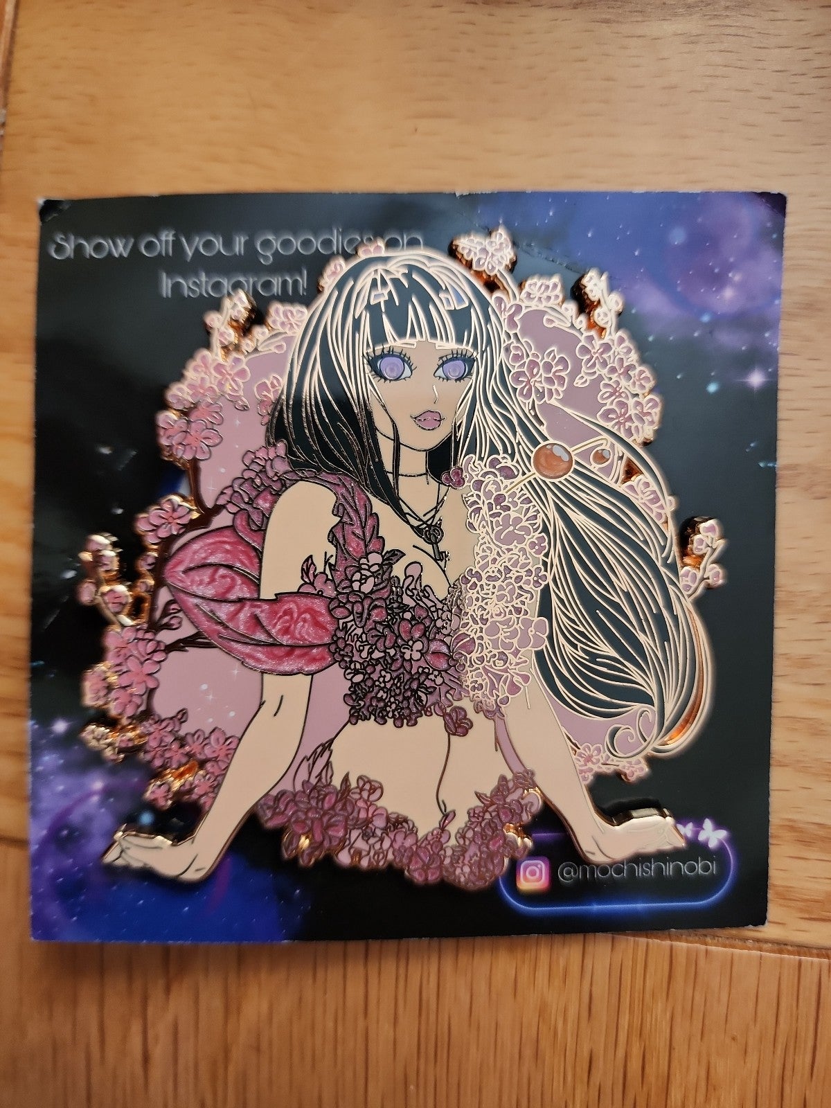 Hinata flower pin