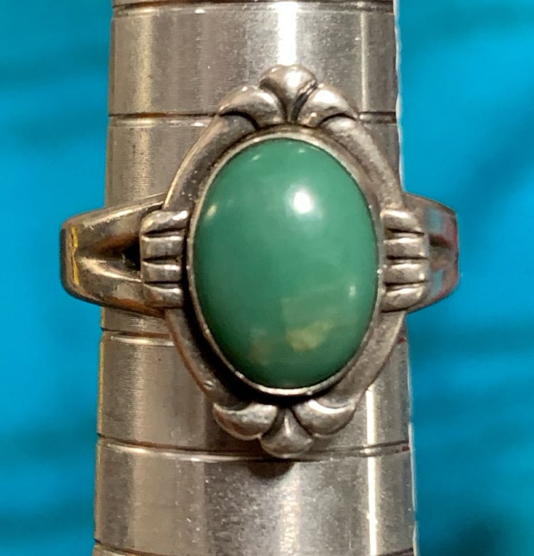 Vintage Bell Trading Post Green Turquoise Ring