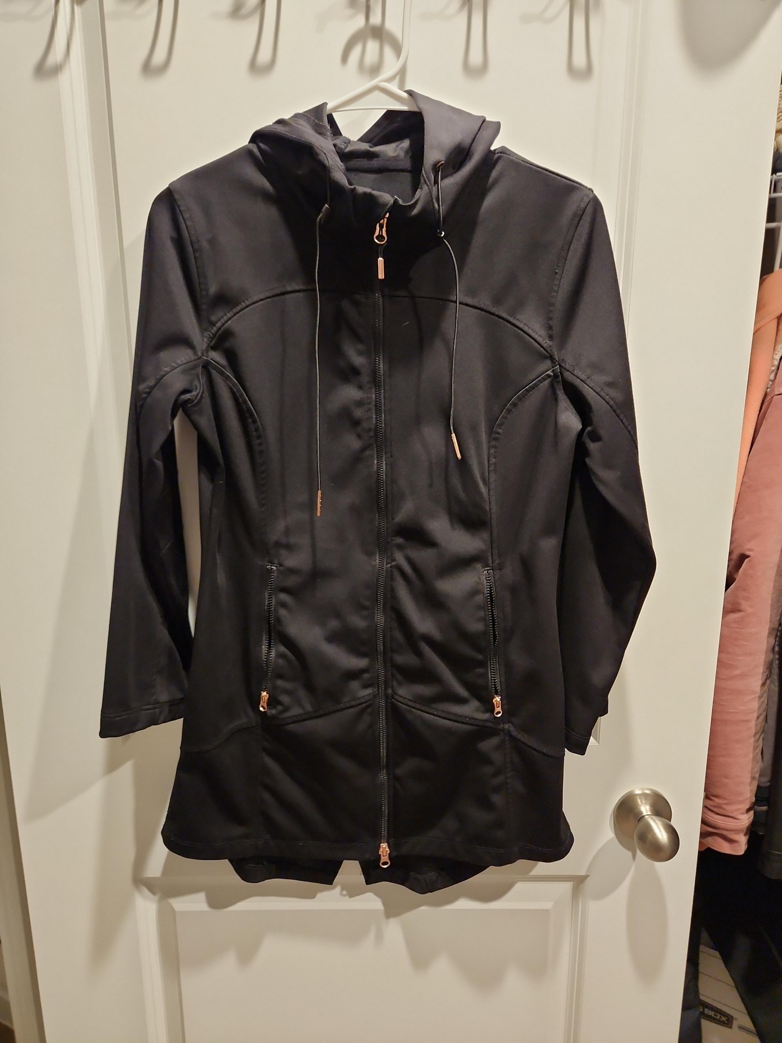 Mondetta womens/girls lightweight Jacket- Small