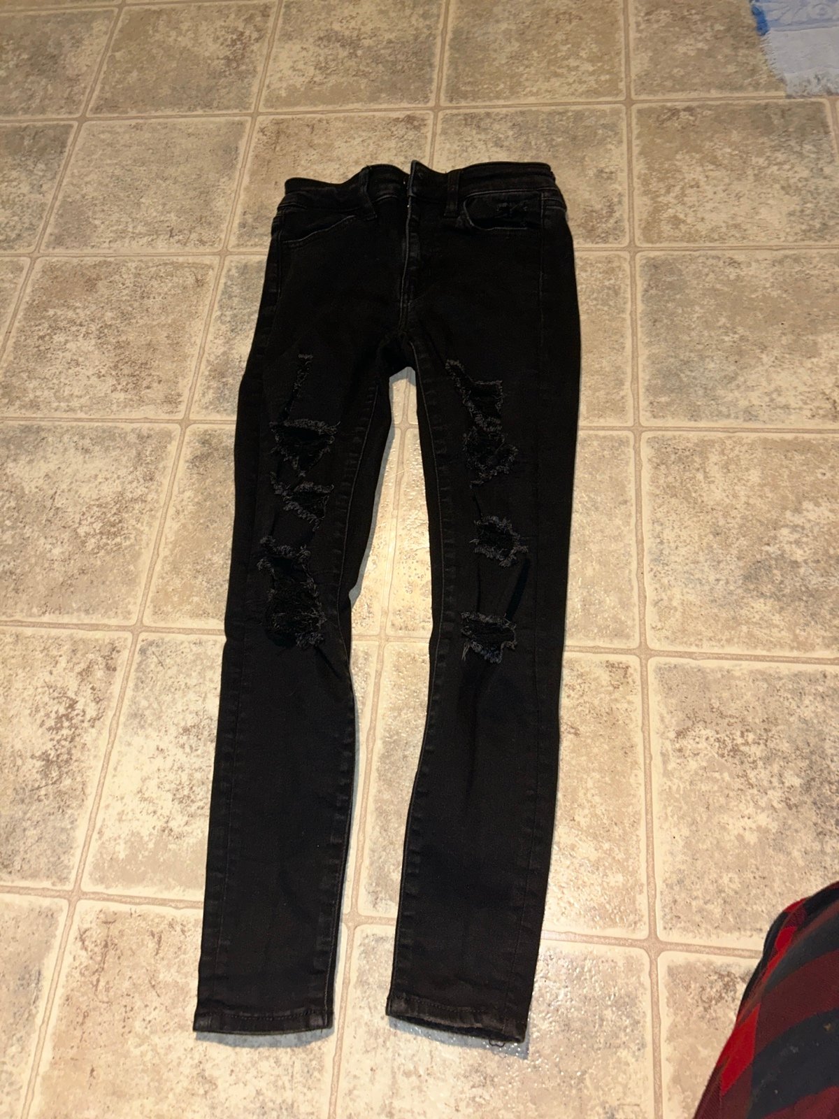 American Eagle Ripped Jeans