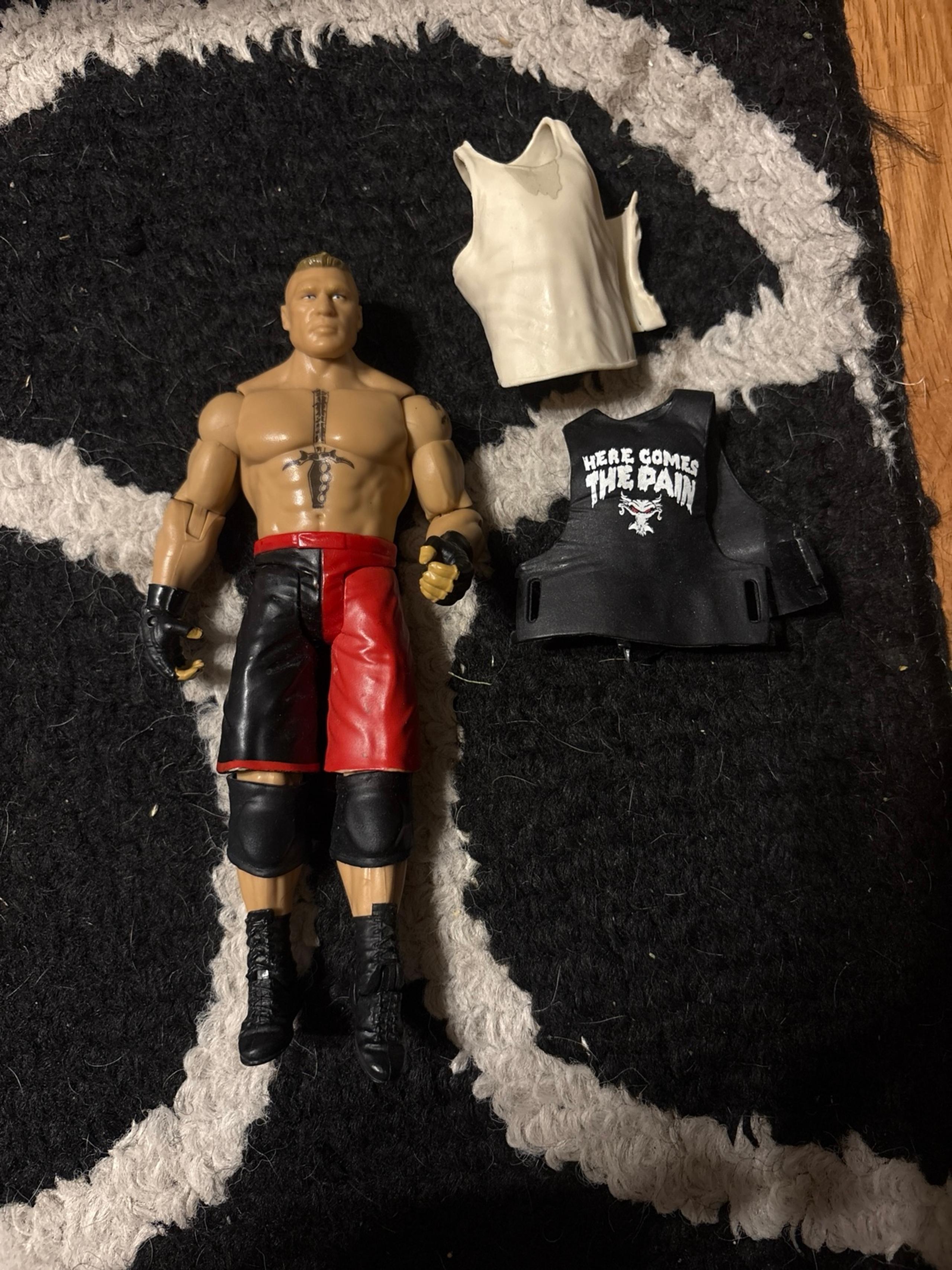 2012 MATTEL WWE  BROCK LESNAR Figure, Black Red Trunks +Knee Pads