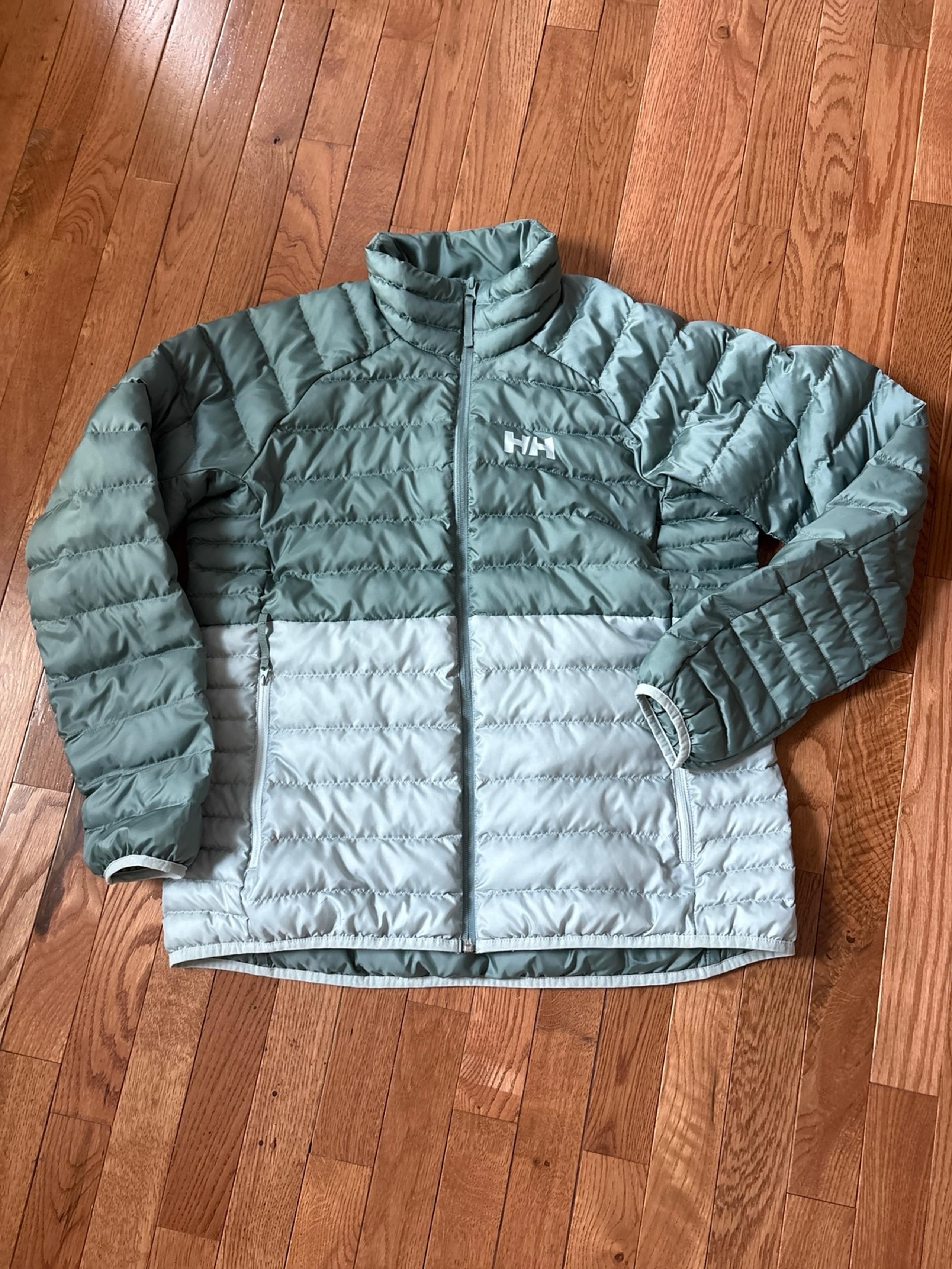 Women’s Helly Hansen Puffer Jacket