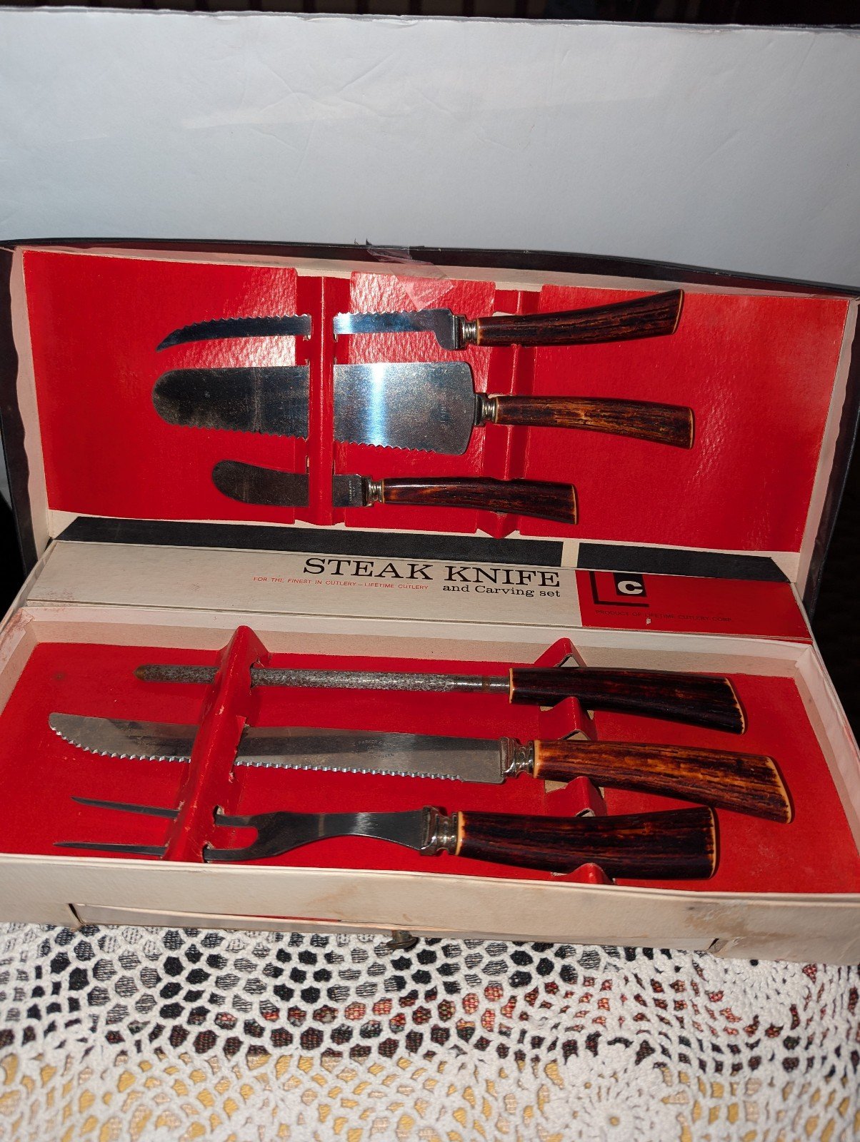 VINTAGE E. PARKER AND SONS BAKELITE STEAK KNIFE CARVING SET 6 PC SET STAINLESS S