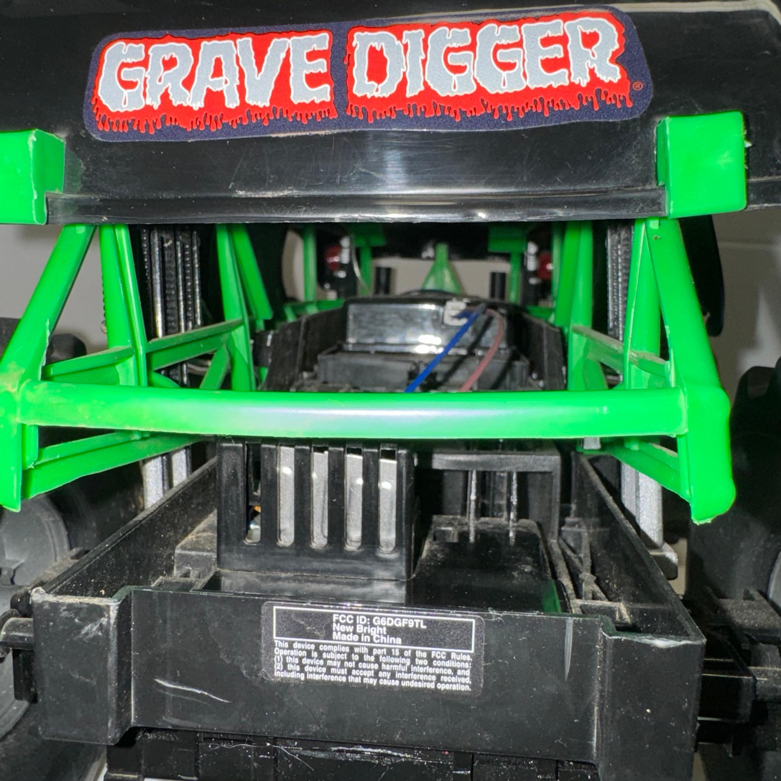 New Bright Grave Digger Monster Jam RC