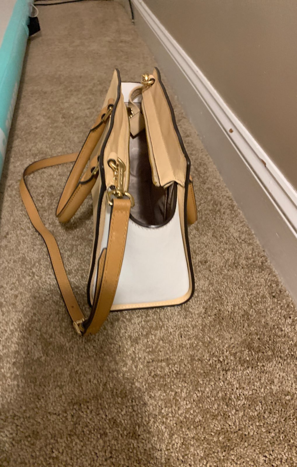 micheal kors selma medium