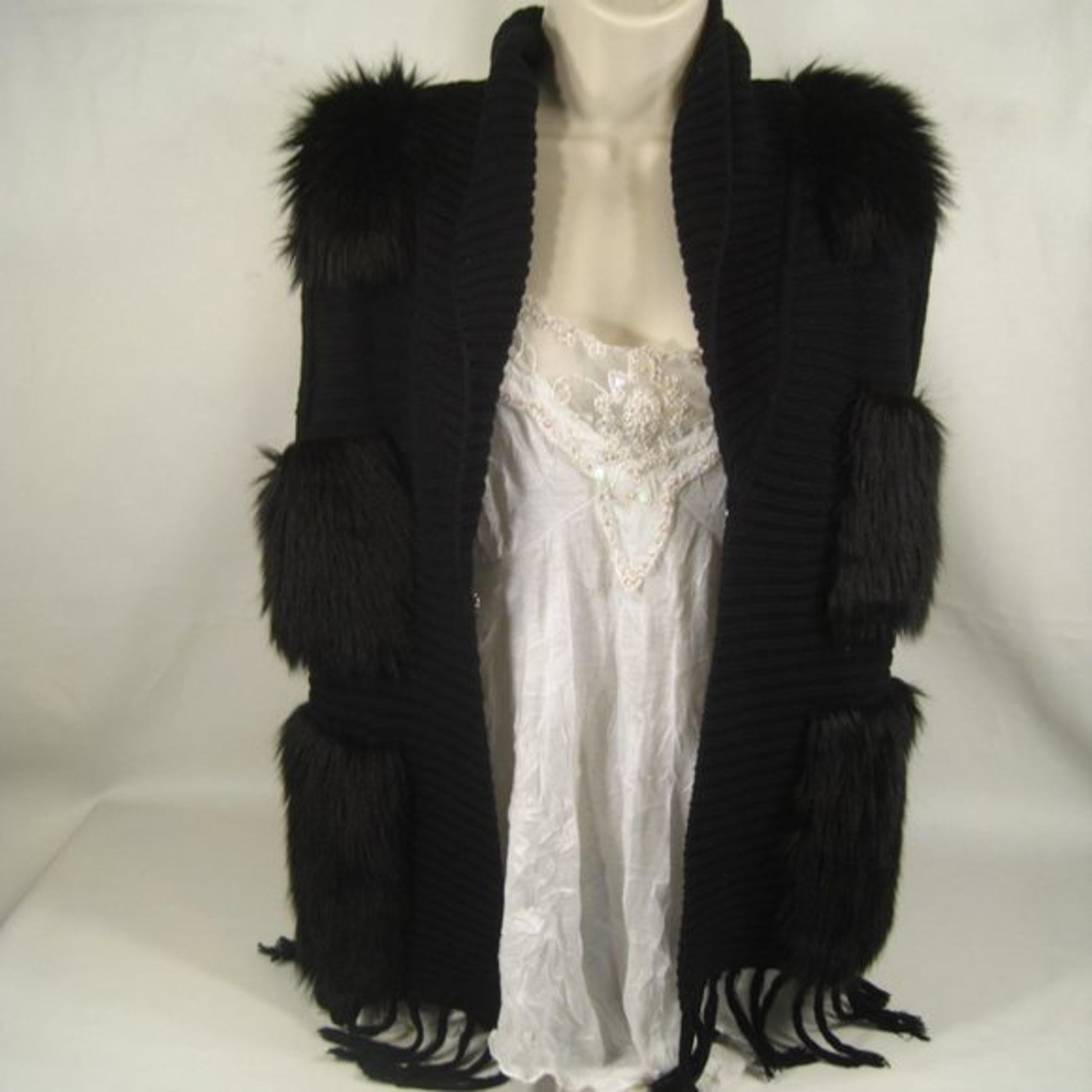 Romeo and Juliet Couture Black Fur Vest Women's M