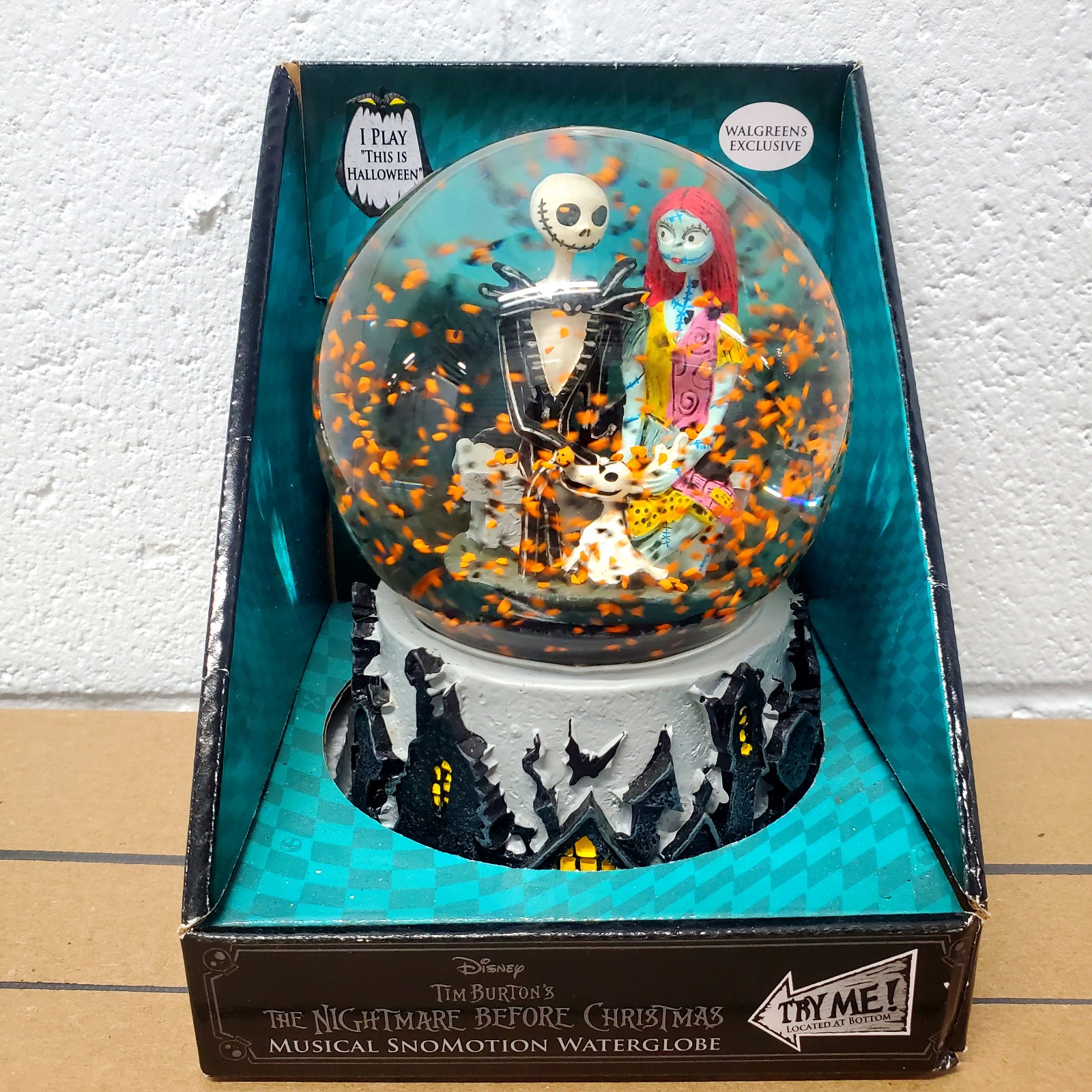 NBC Nightmare Before Christmas Musical Waterglobe.