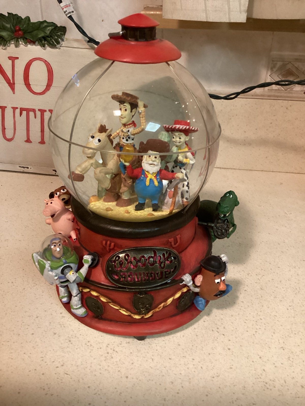 Disney Toy Story roundup snowglobe
