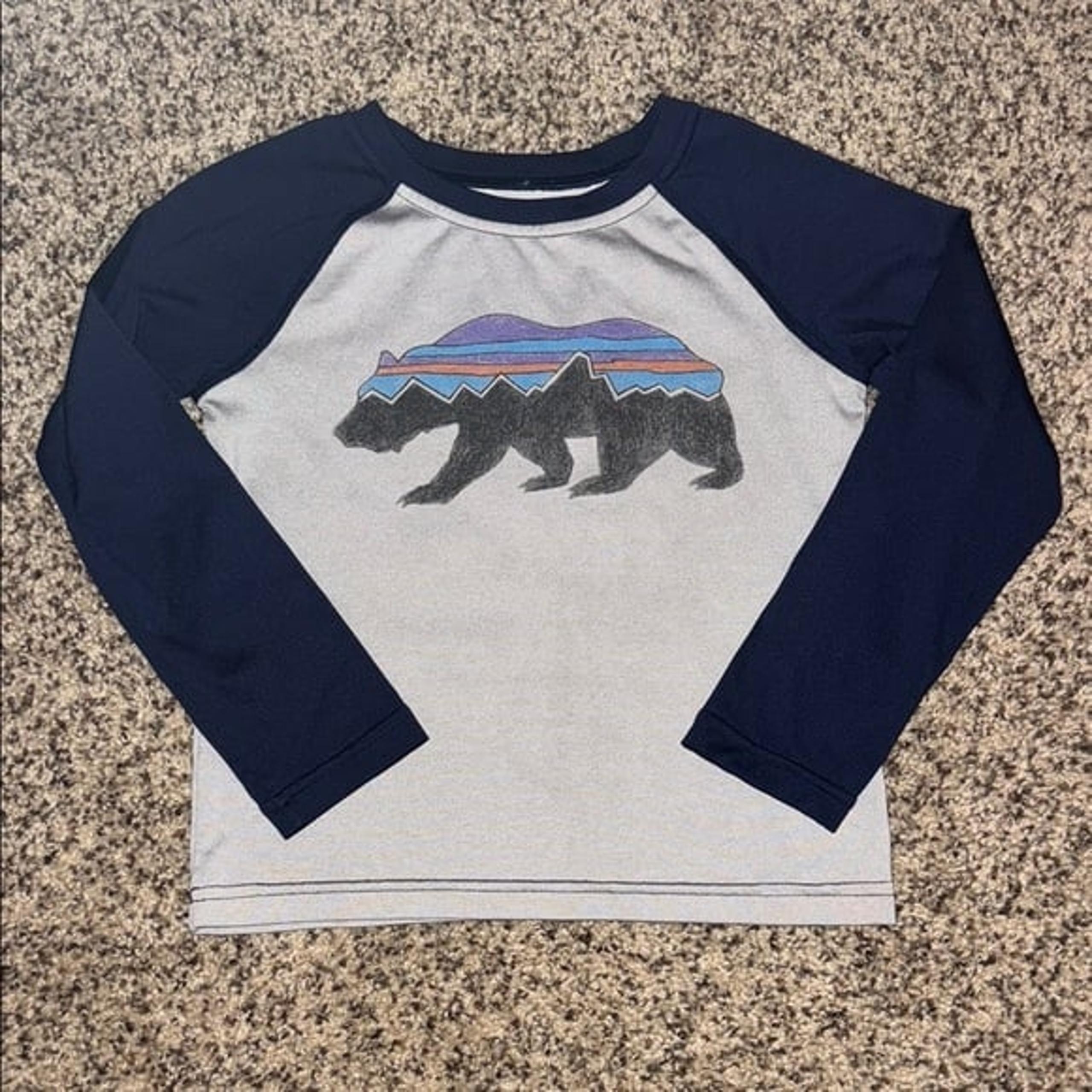 Patagonia Bear Graphic Long Sleeve Shirt - Navy and Gray - Toddler 4T