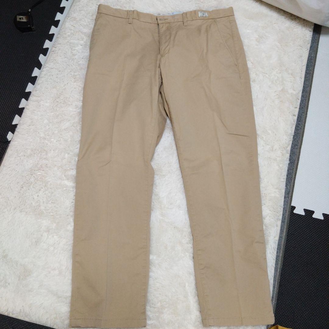 TOMMY Hilfiger beige chino pants