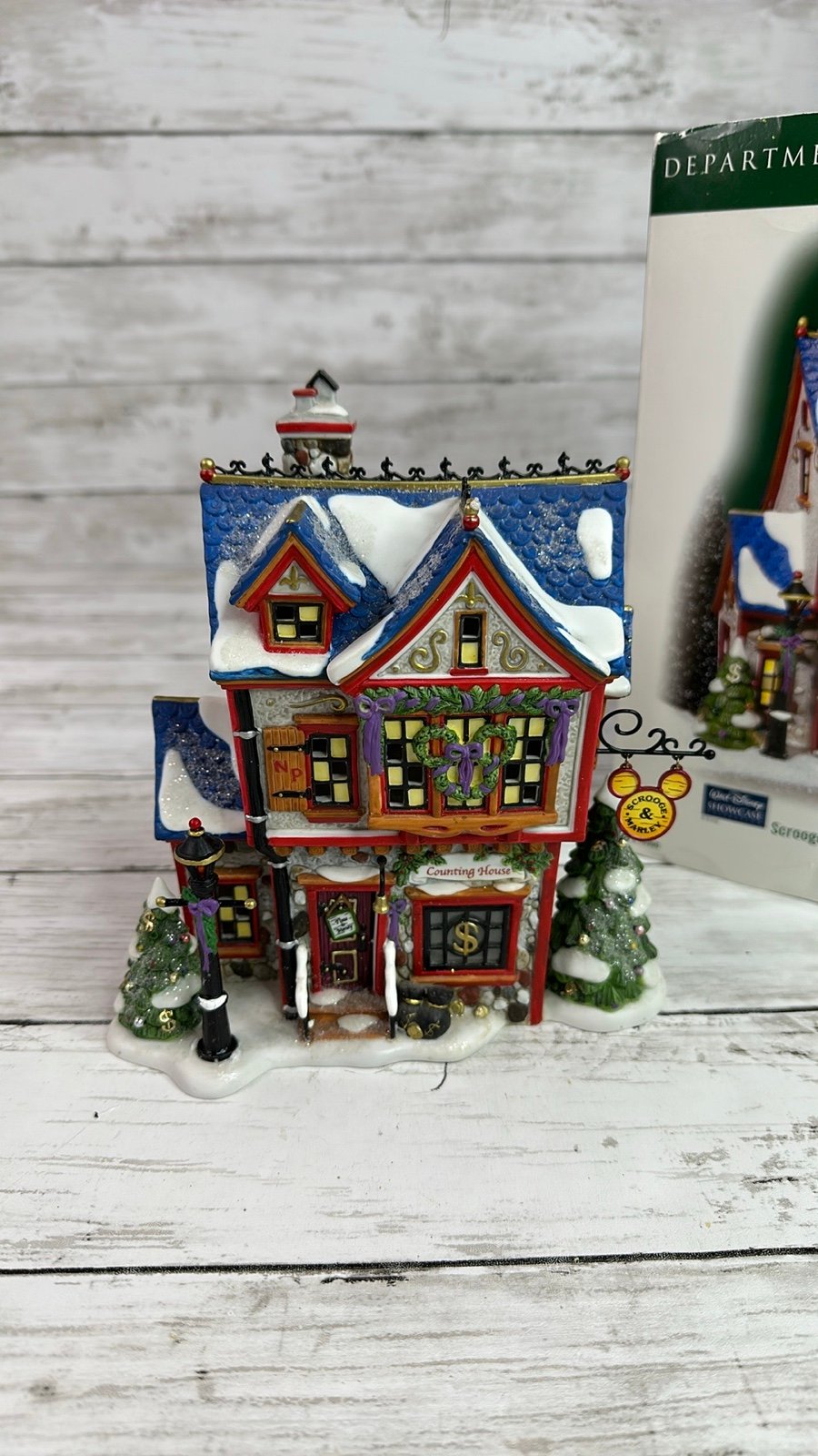 Dept 56 Scrooge McDuck & Marley’s Counting House Disney North Pole village