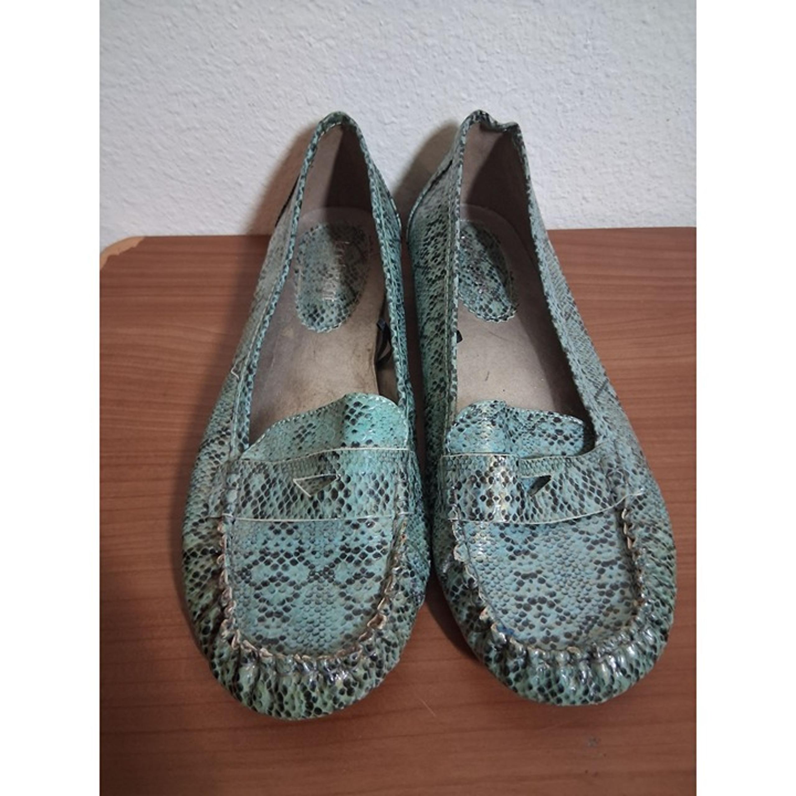 Lane Bryant Snake Print Shoes Loafer Flats Women's Size 9W Blue Business Casual