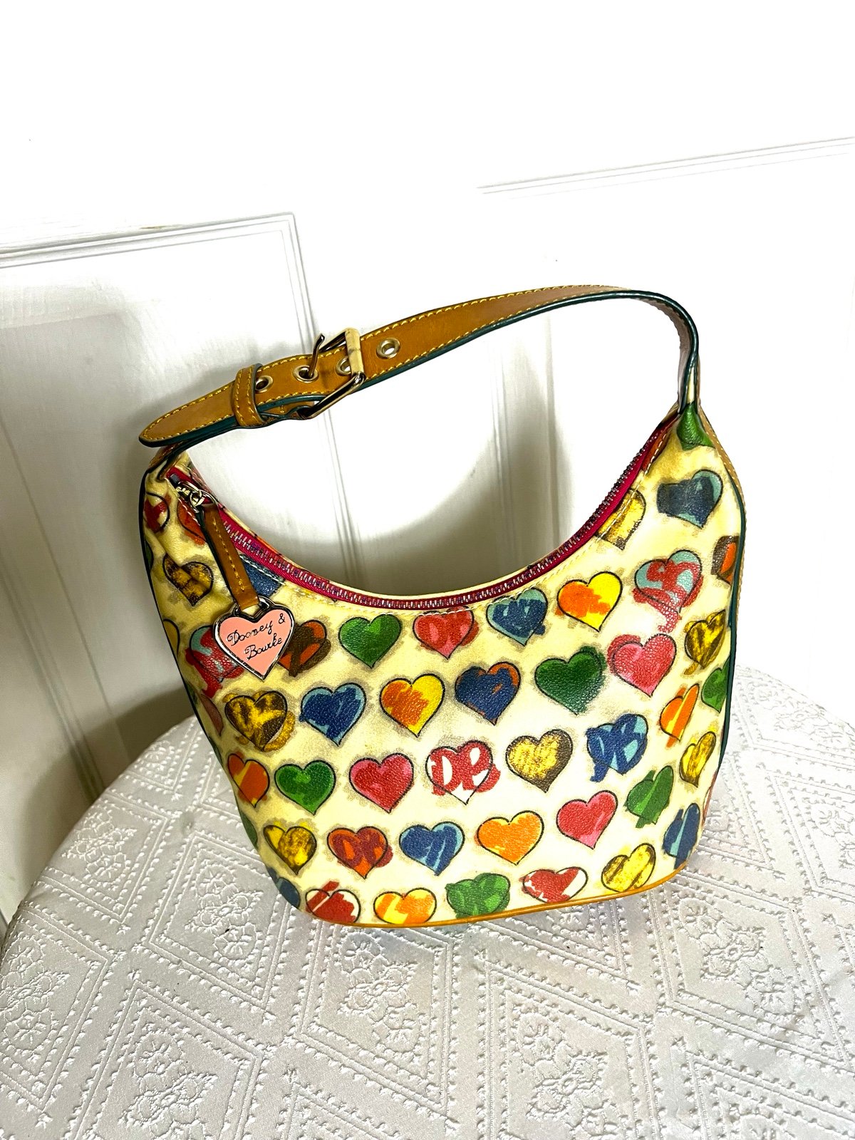 DOONEY&BOURKE~RARE~VINTAGE~Multicolor Heart Monogram Bag