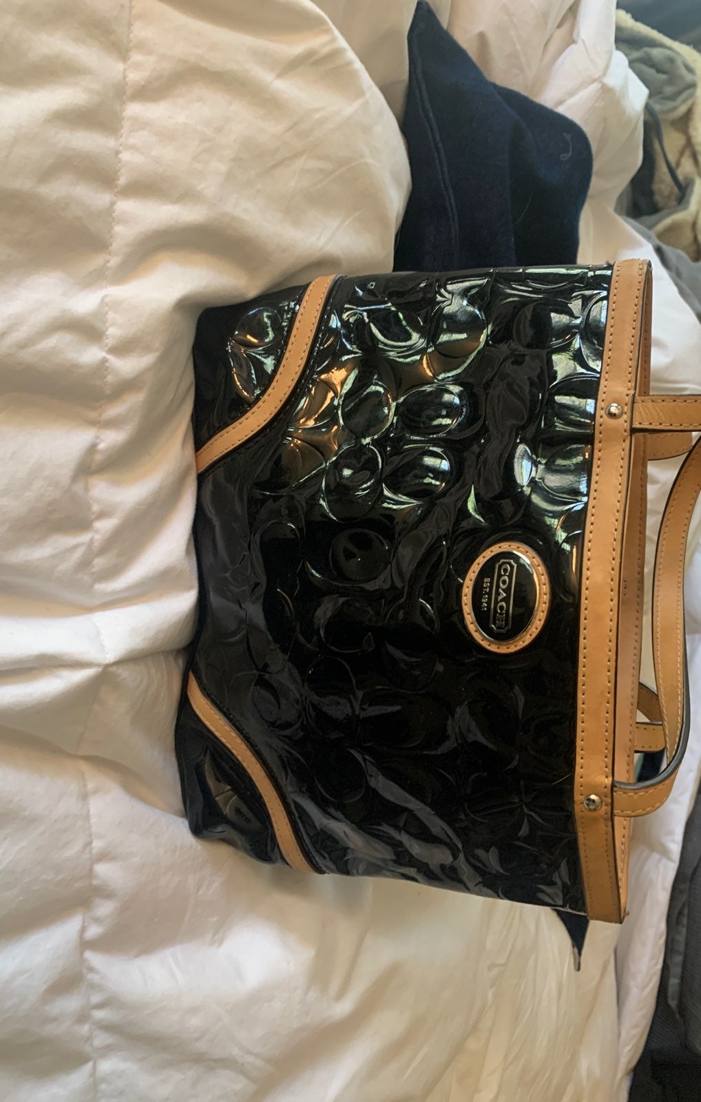 purses and handbags