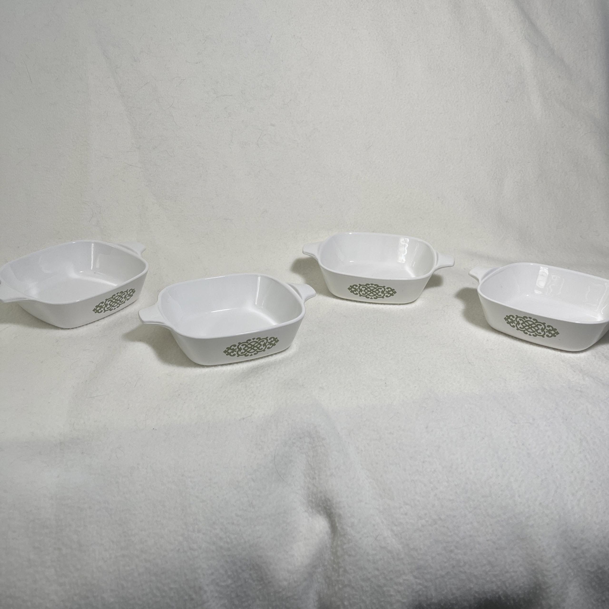 Corning Ware Shell Oil Green Medallion P-41-B 1-3/4 Cup Casserole Dishes X4