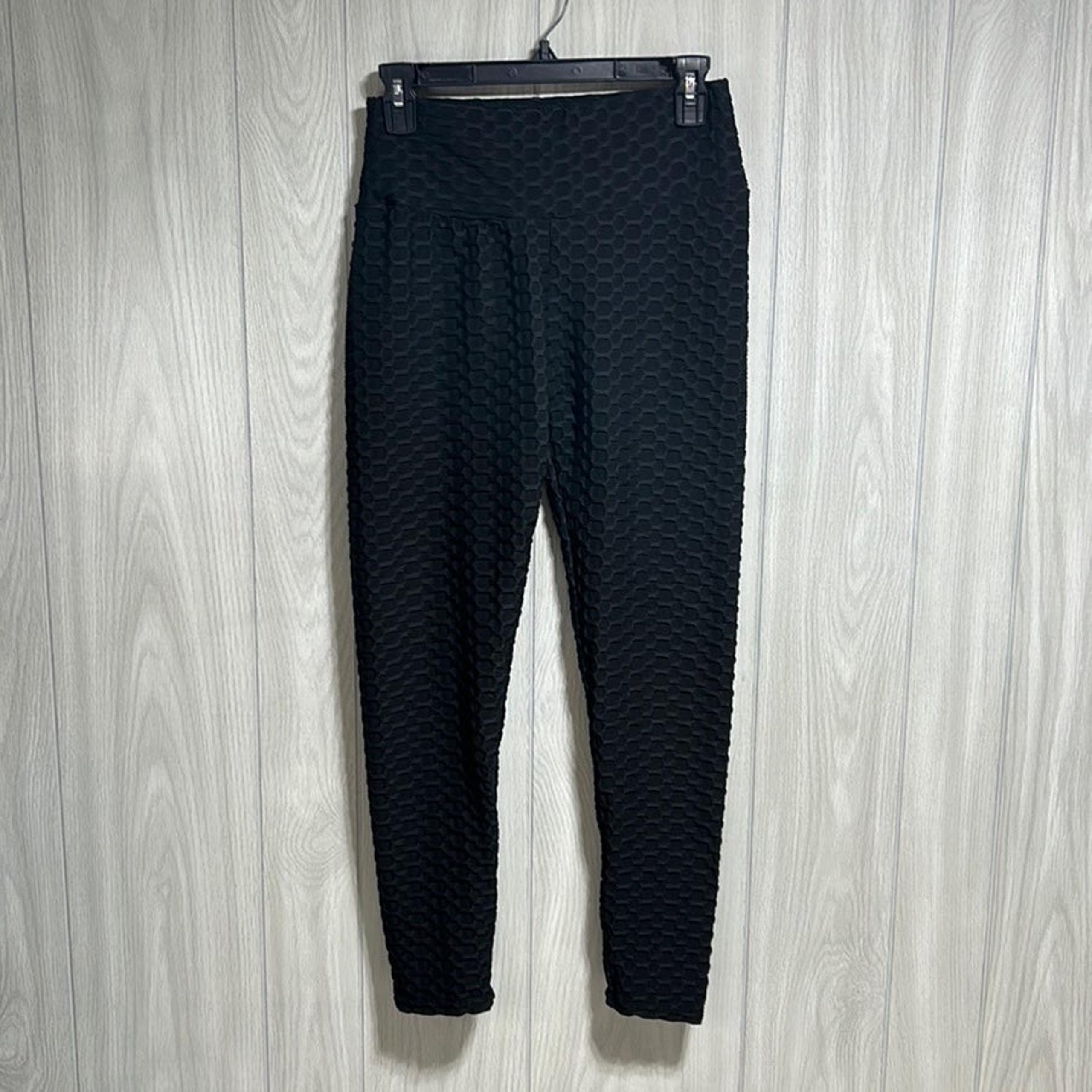 New Mix Women’s Black Honey Comb Leggings size medium
