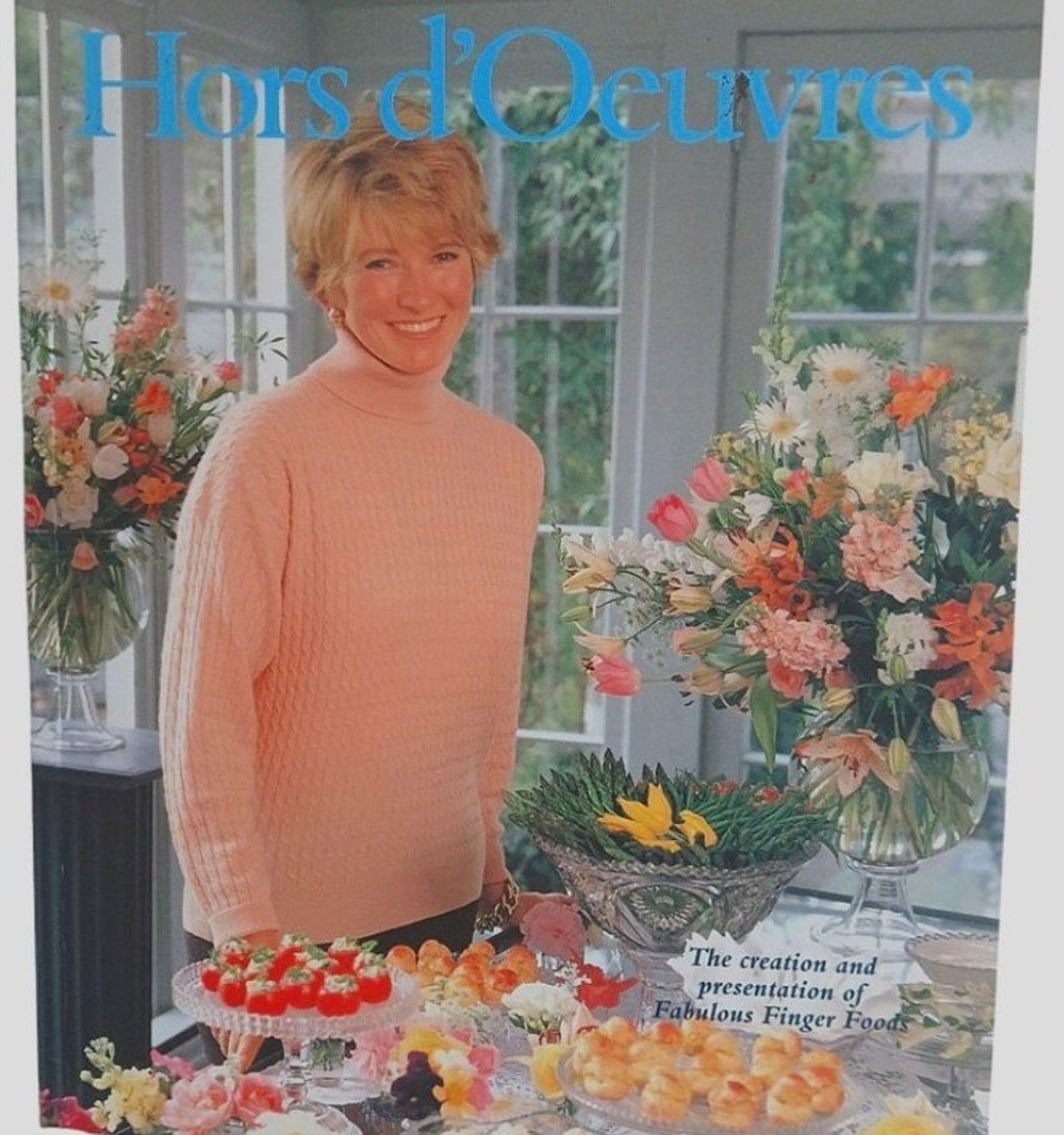 Vintage 80's Martha Stewart's Hors d'Oeuvres Book Soft Cover Menu Cookbook