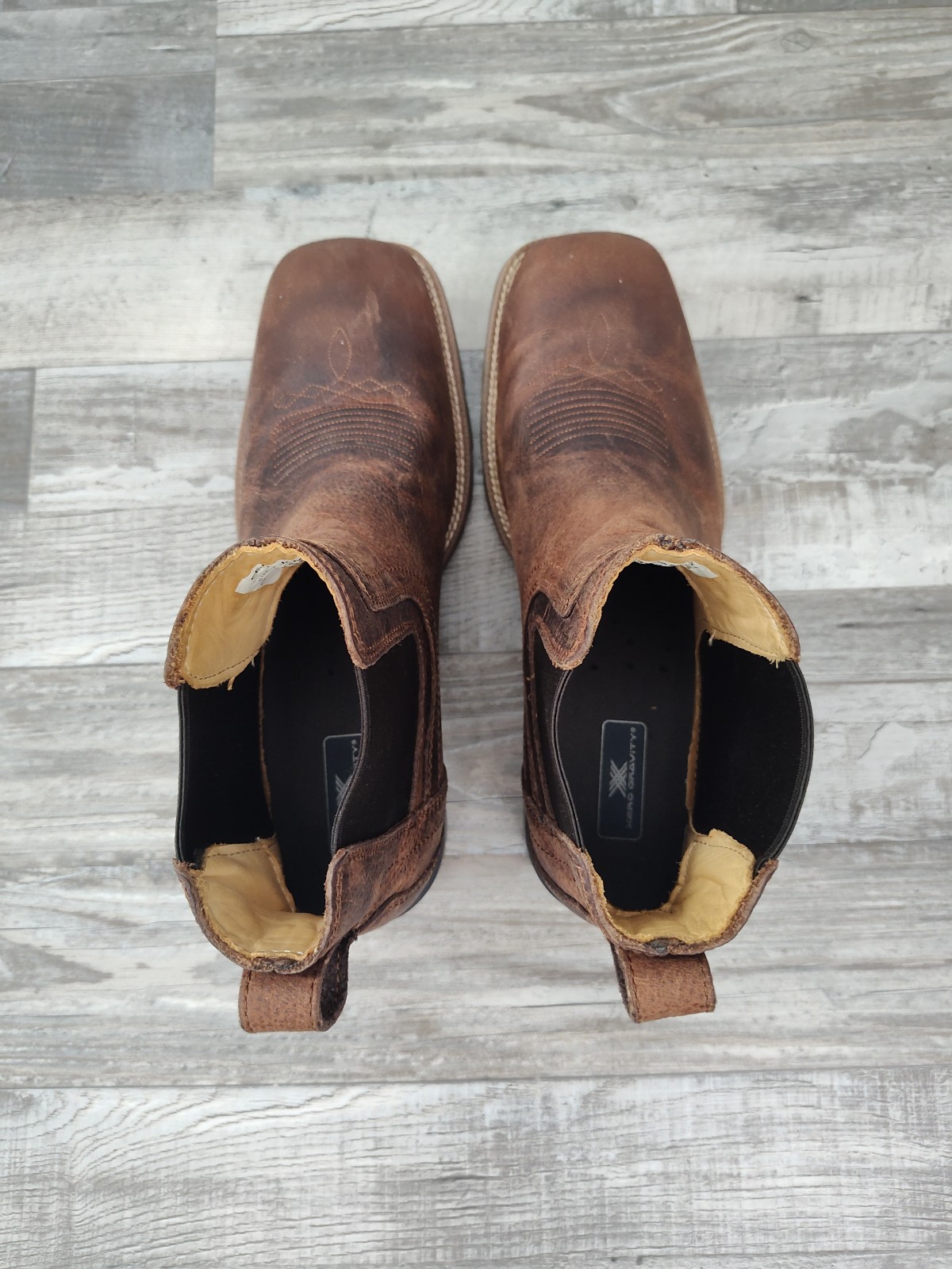 Cody James Men's Chelsea Boots