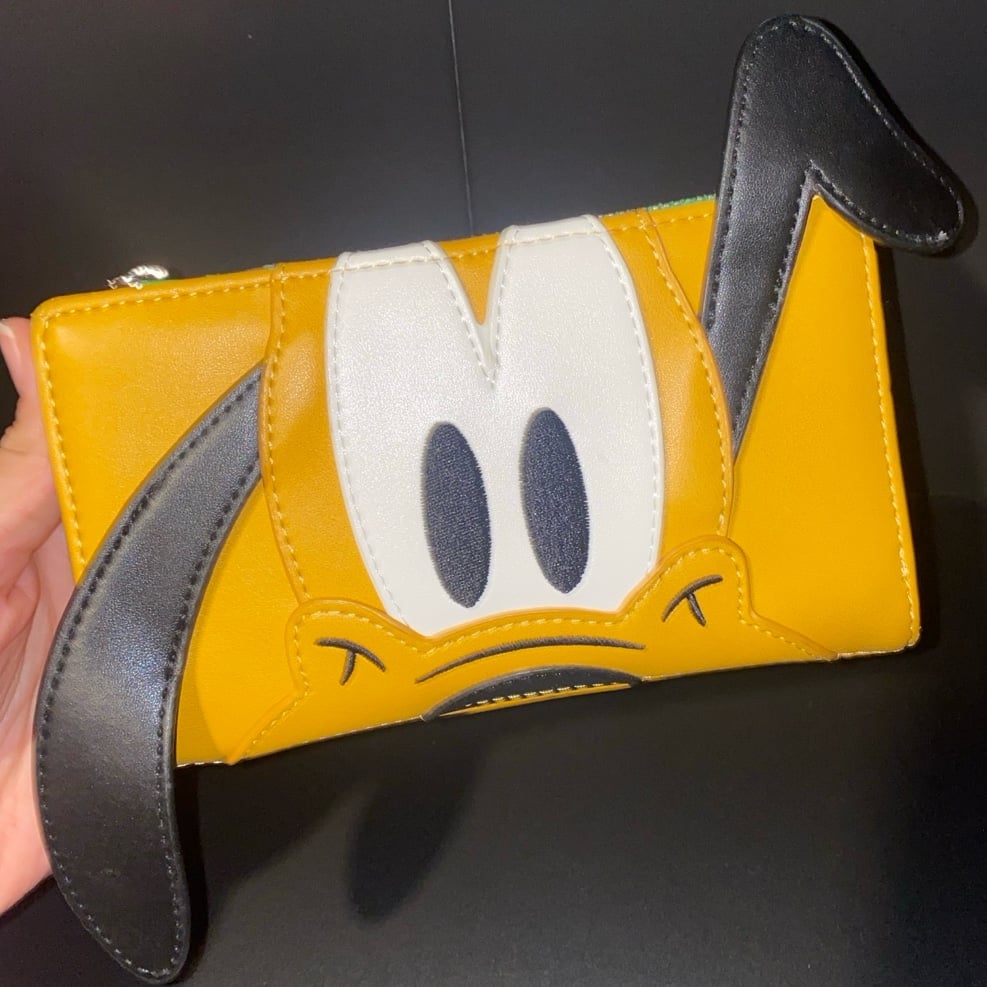 Pluto loungefly wallet hotsell