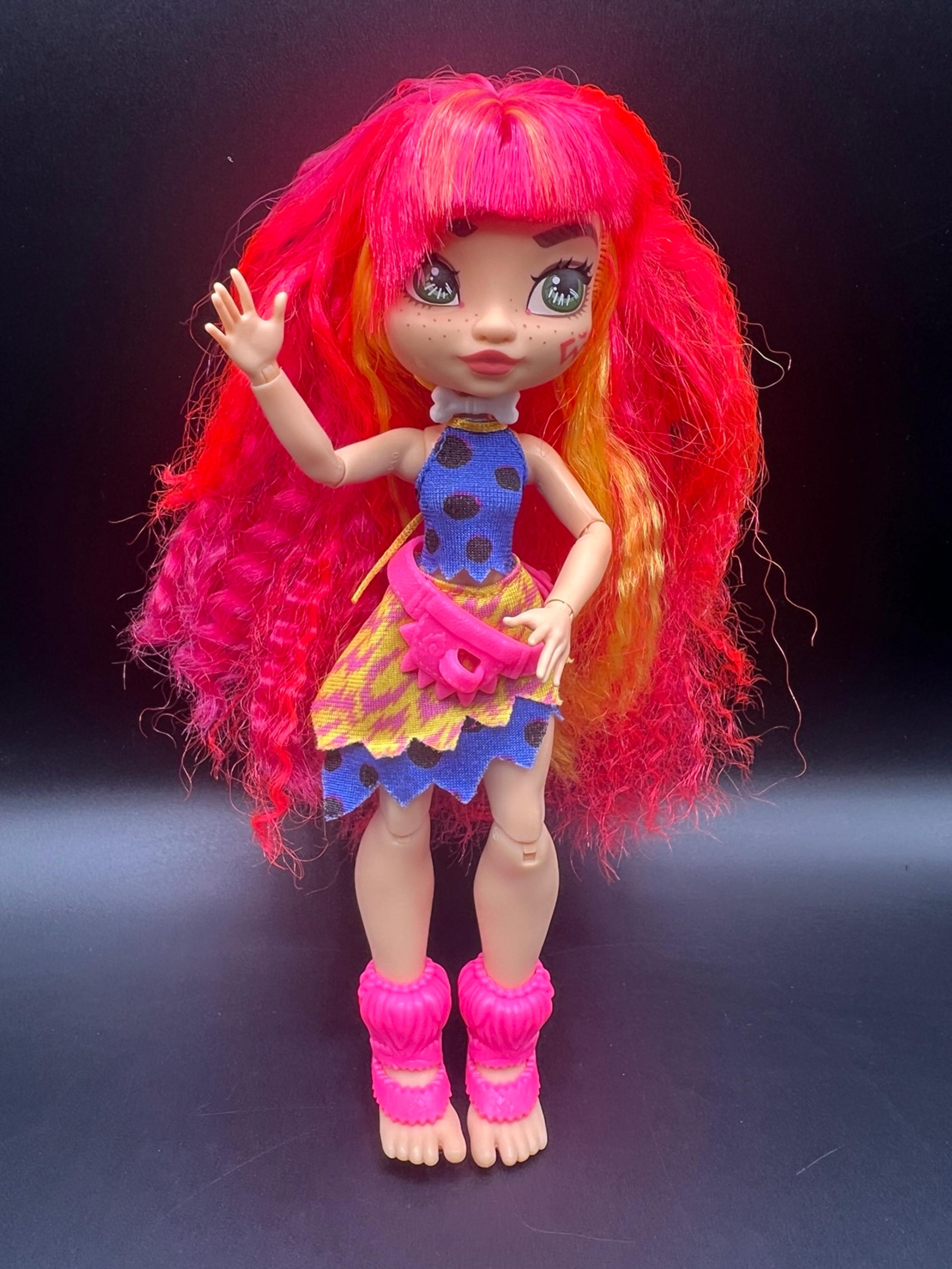 Mattel 2019 Cave Club Girl Emberly GNL83 Fashion Posable Jointed Play Doll