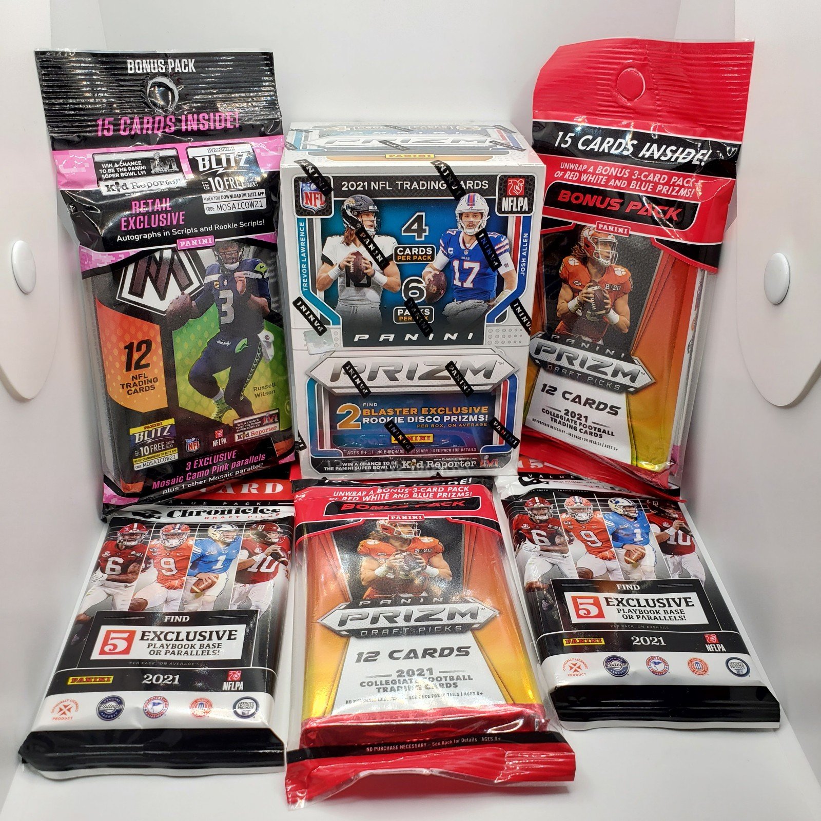 1 Blaster and 5 Packs