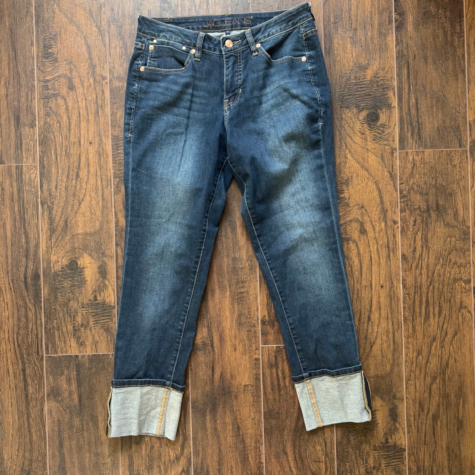 Jag Jeans Size 6 Mid-Rise Slim Ankle Jeans