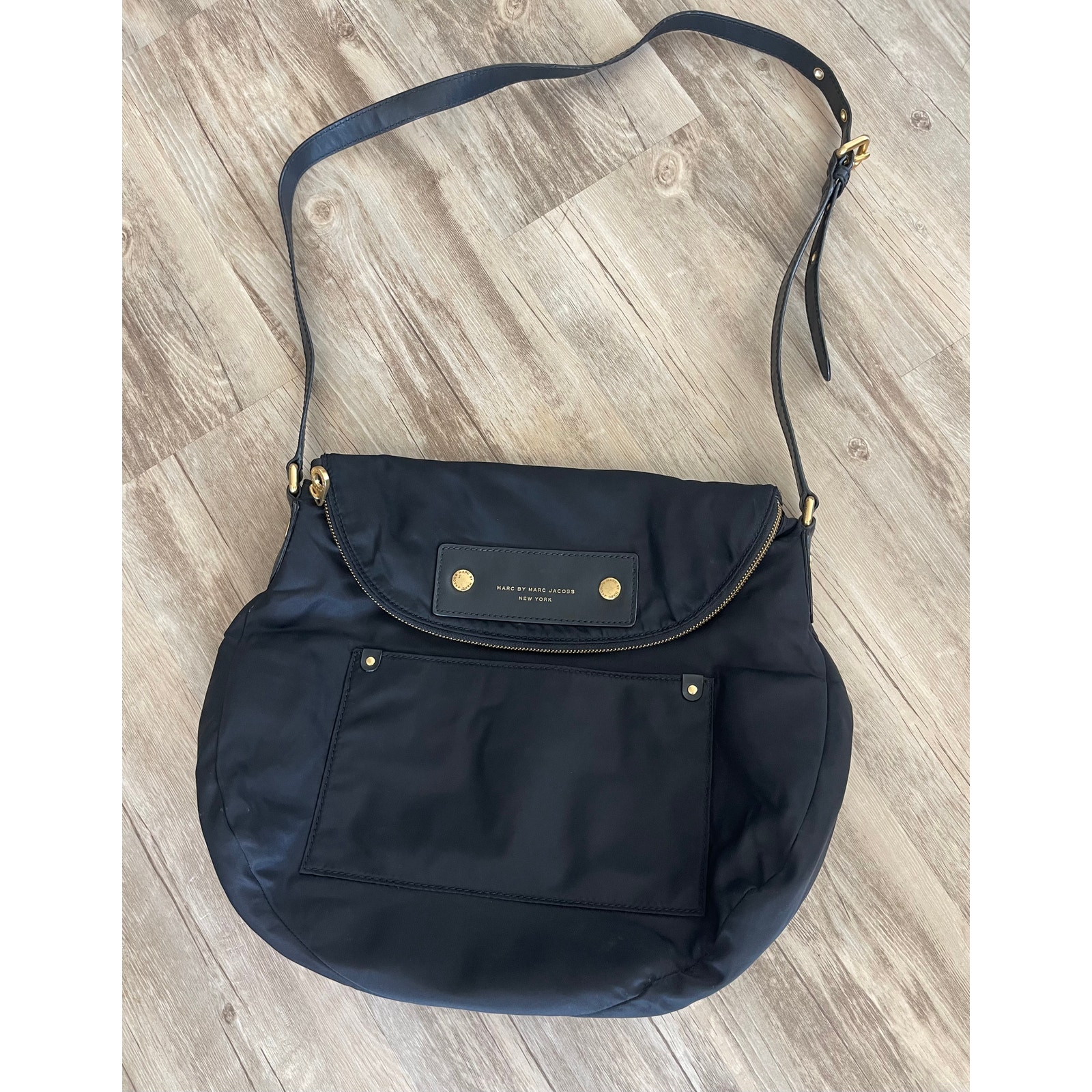 Marc by Marc Jacobs Crossbody Bag Gray Orange Vintage Pre-Loved