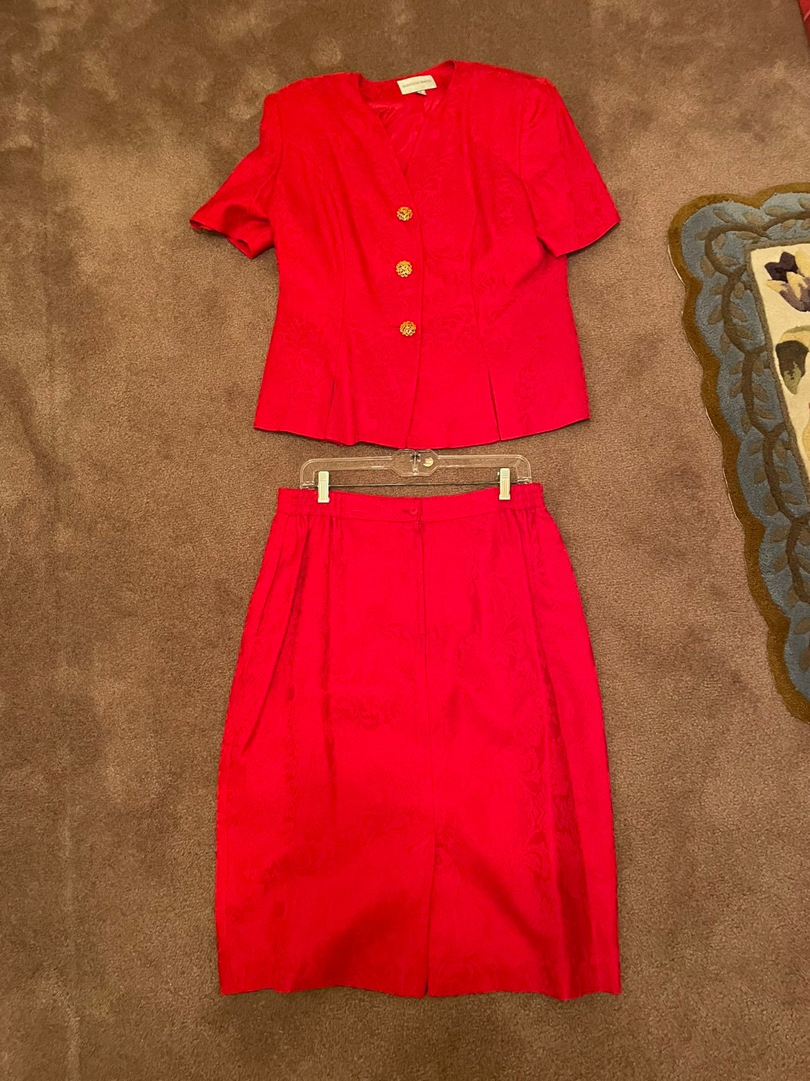 Amanda smith Skirt Suit