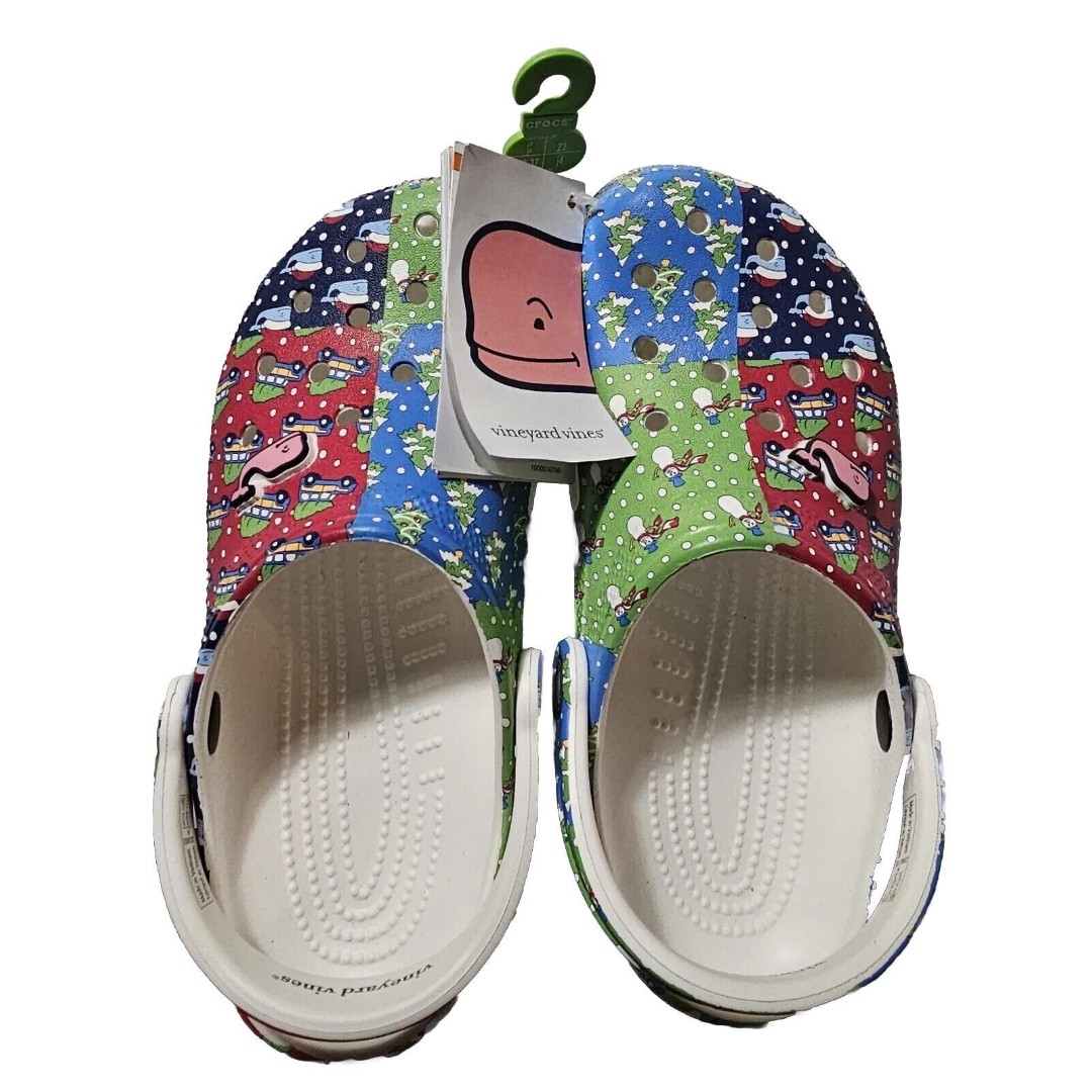 New Holiday VINEYARD VINES Crocs Classic Clog kid Size J4 Christmas Shoes