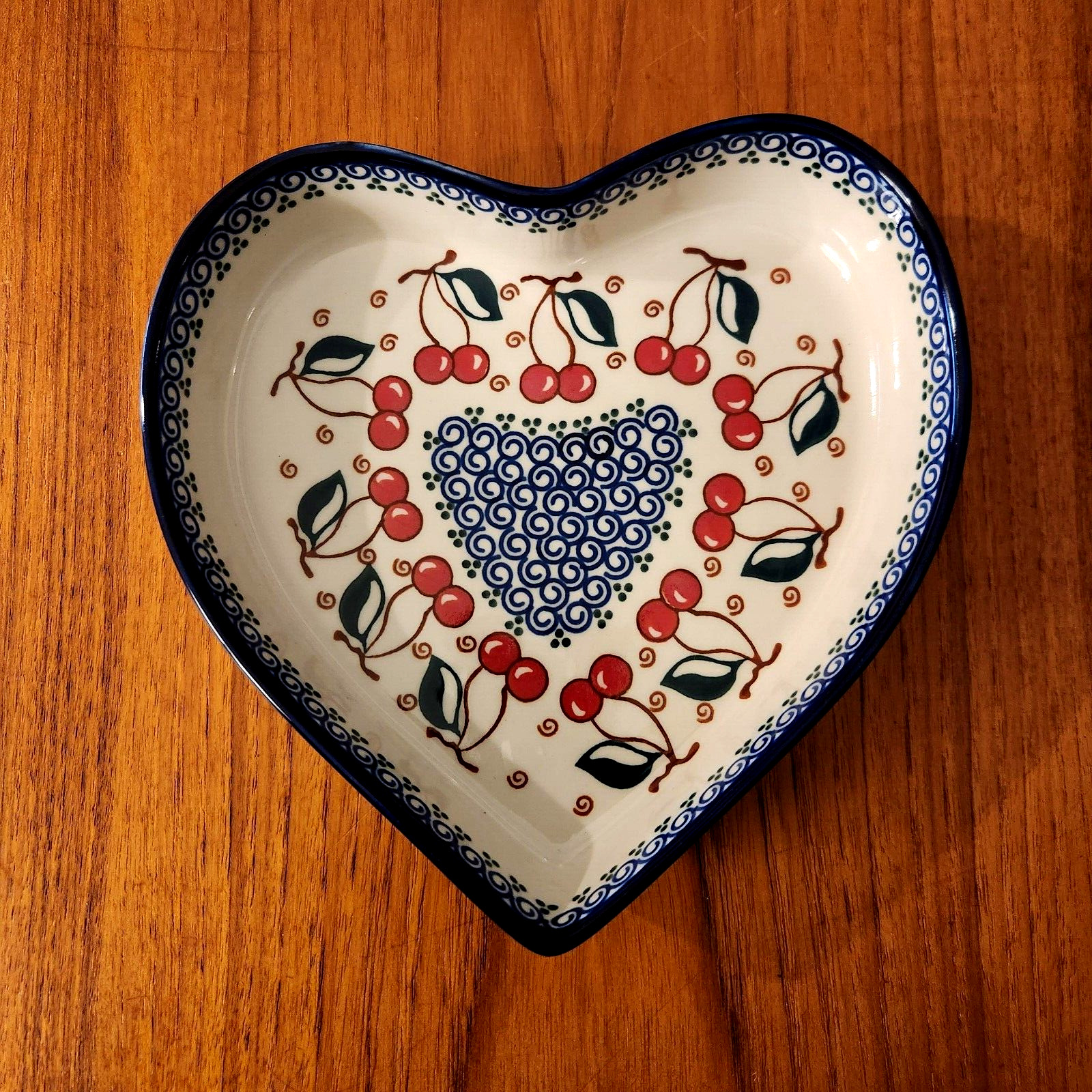 NWT Boleslawiec Polish Pottery MILLENA ANGEL CHERRY HEART BOWL 7 X1.5