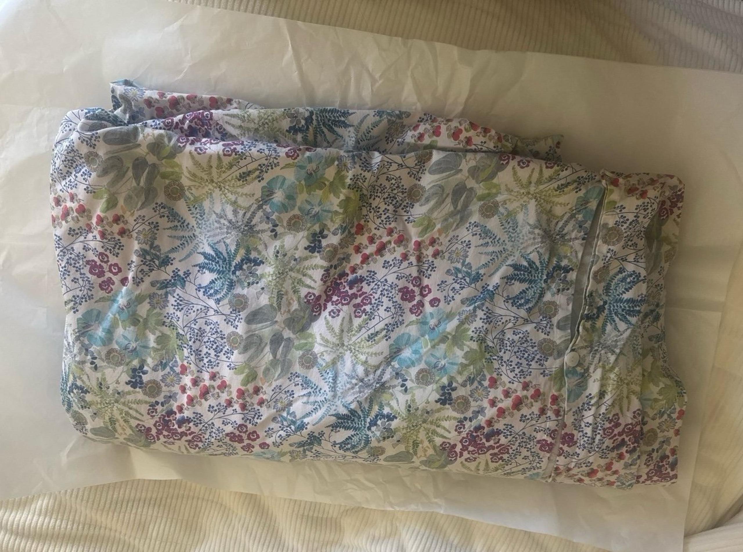 Yves Delorme duvet cover &fitted sheet king