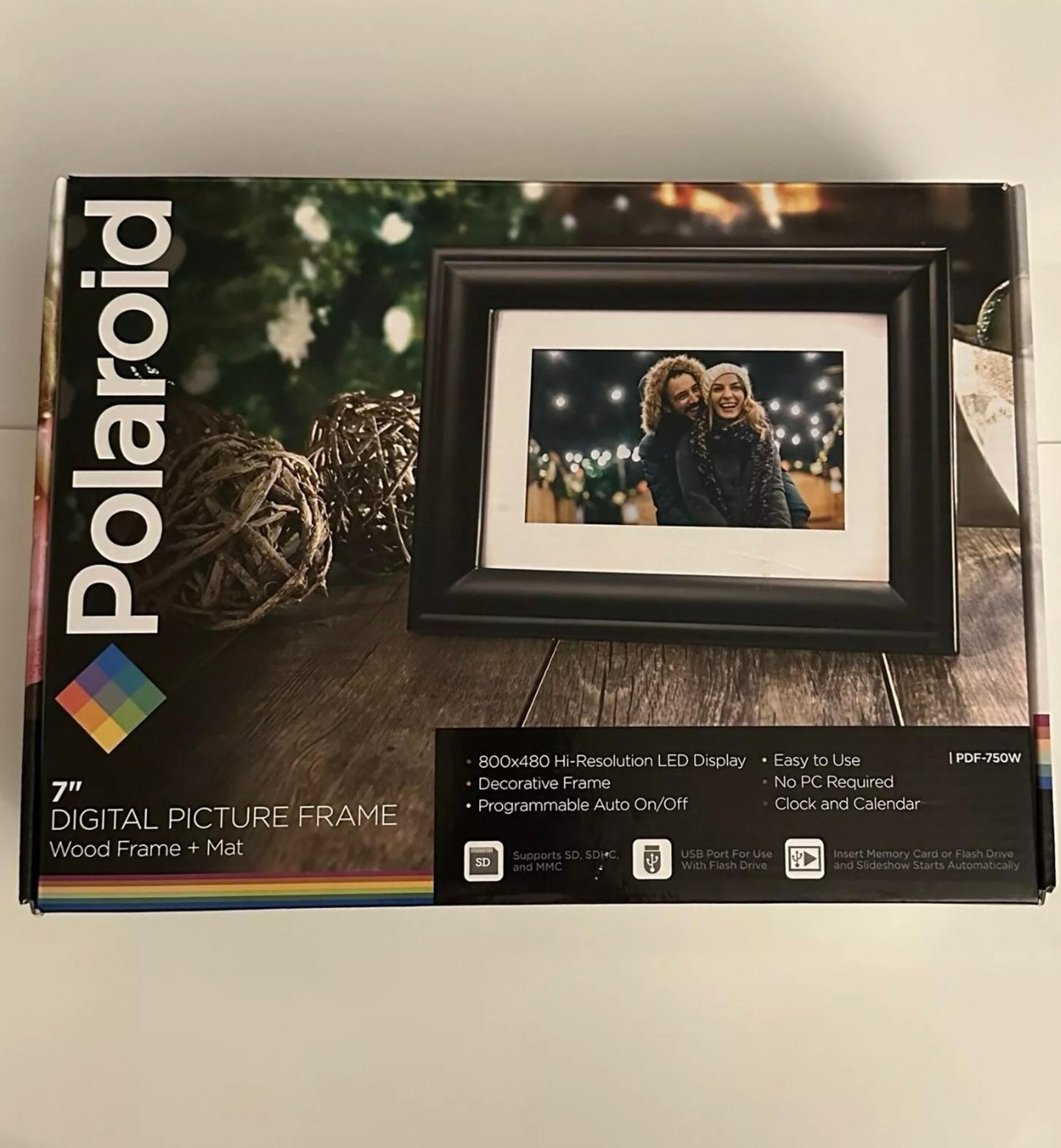 Polaroid digital picture frame