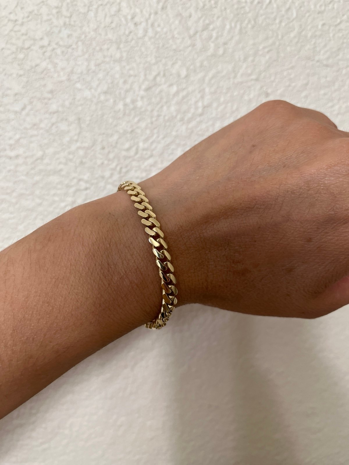 14k yellow gold /Zirconia bracelet