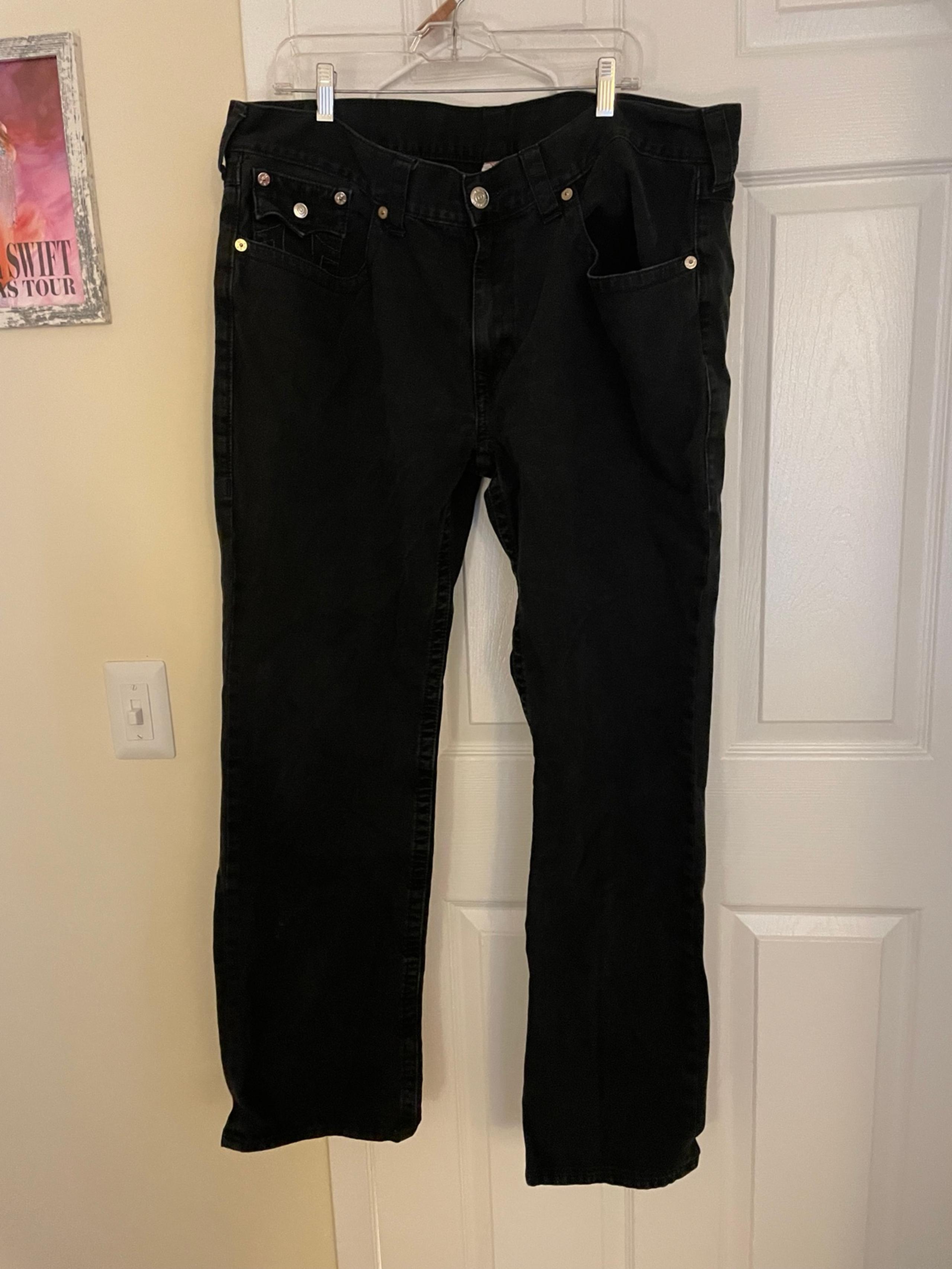 True religion mens black jeans straight leg 42x34 flap pocket