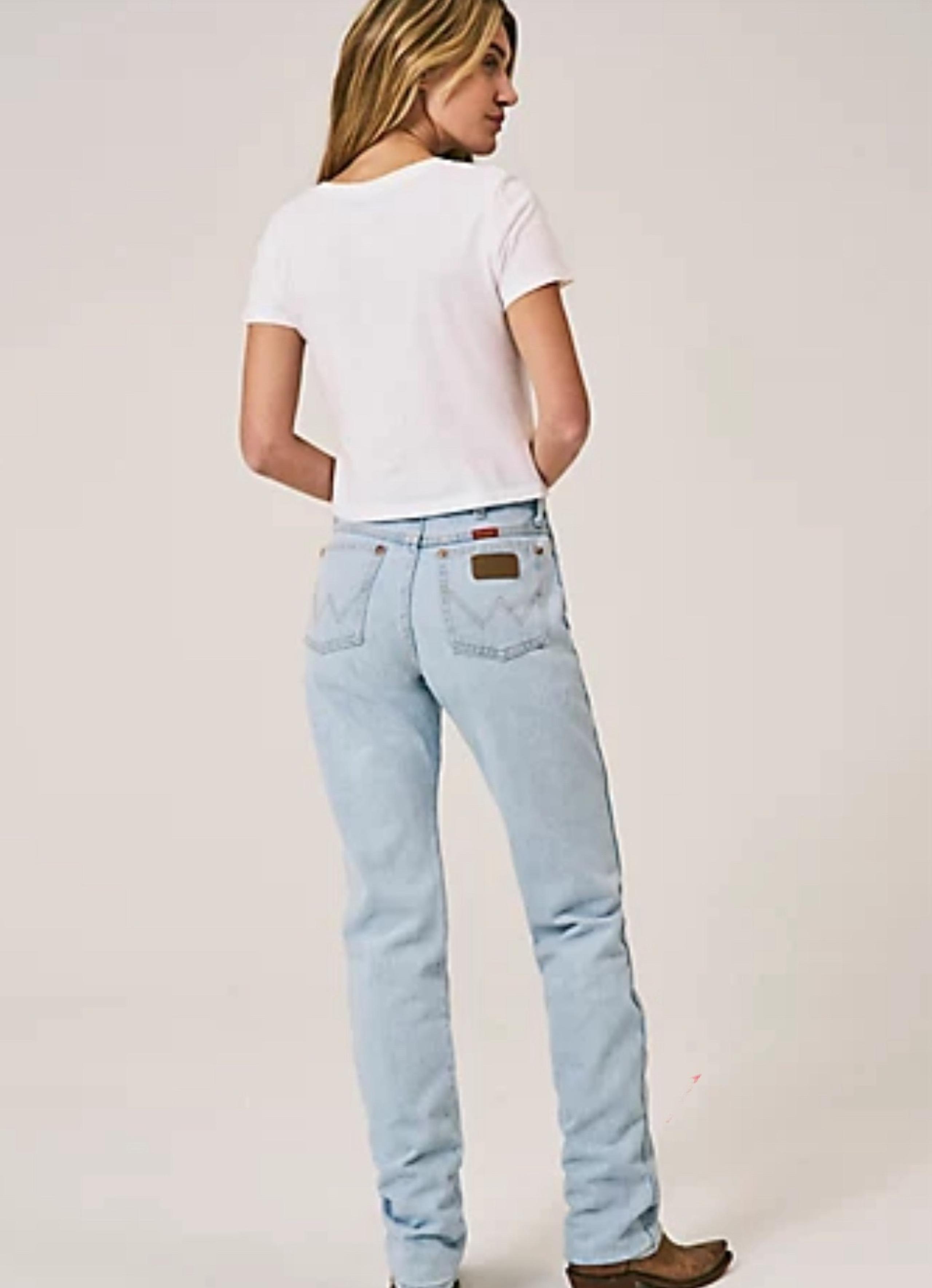 Wrangler Women’s Cowboy Cut High Slim Fit Tapered Jeans!(15)