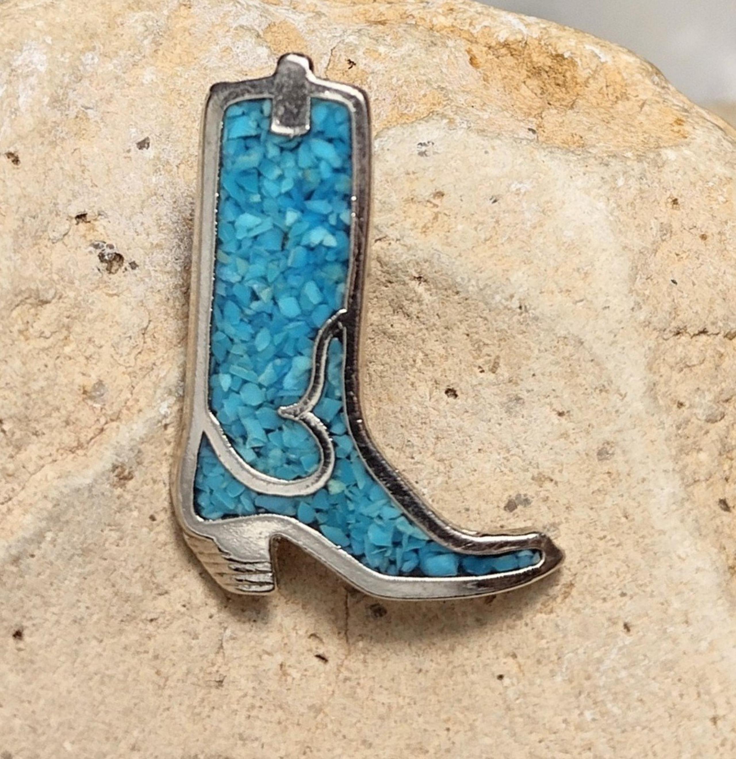 Vintage Turquoise Chip Inlay Cowboy Boot Hat Lapel Pin Silver tone