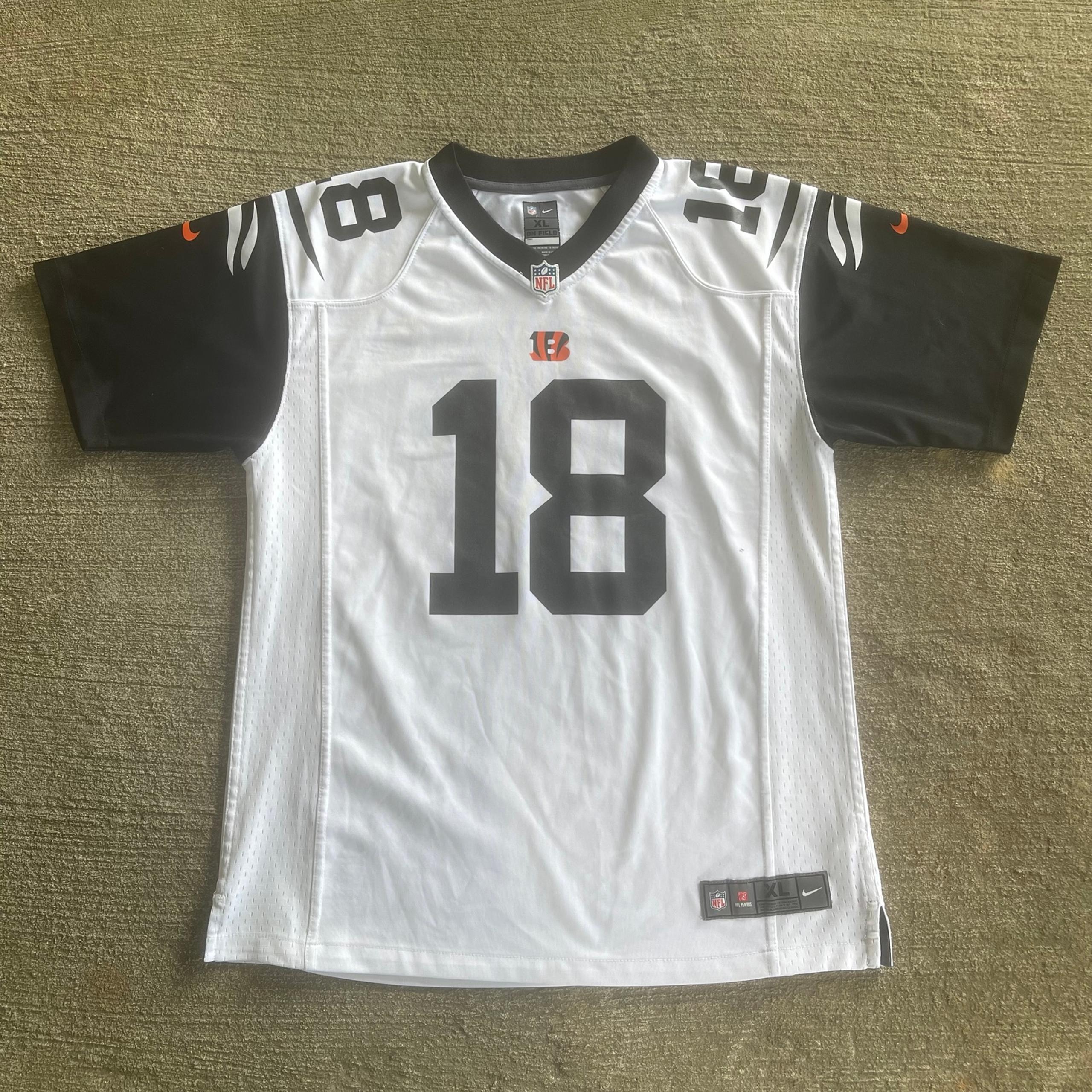 Nike On Field Cincinnati Bengals #18 AJ Green Color Rush Youth Jersey XL 18/20