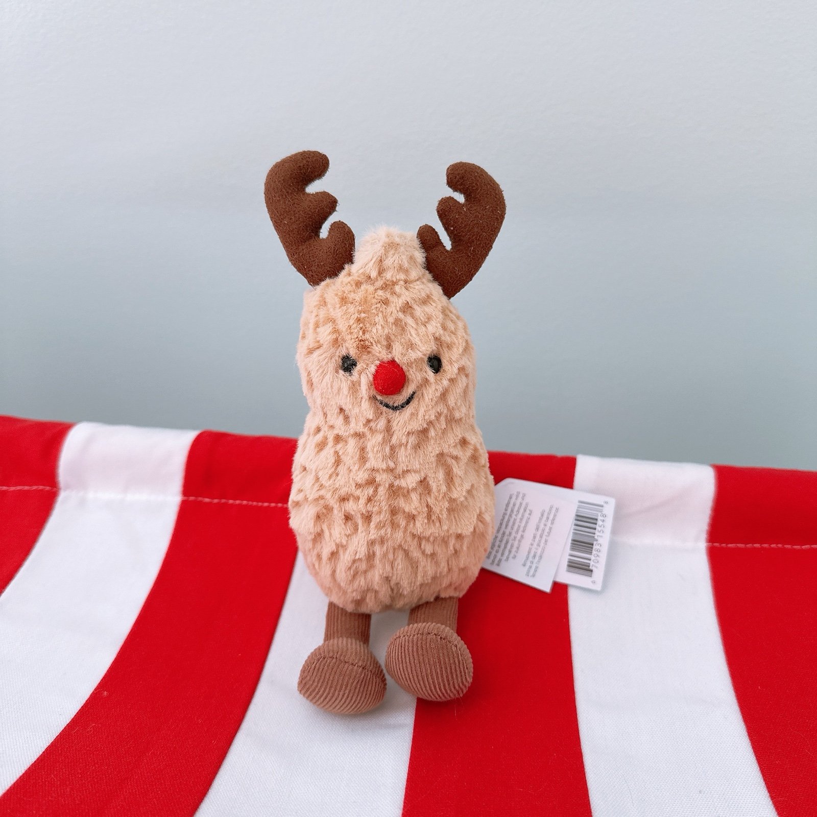 Jellycat Amuseable Peanut Reindeer NWT