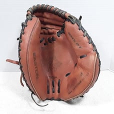 Easton BMX2T Black Magic Baseball Catchers Mitt Brown Leather RHT