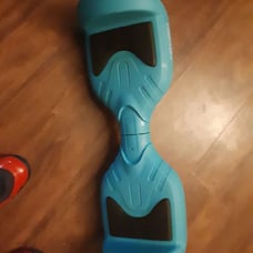 A maverick 1 hoverboard