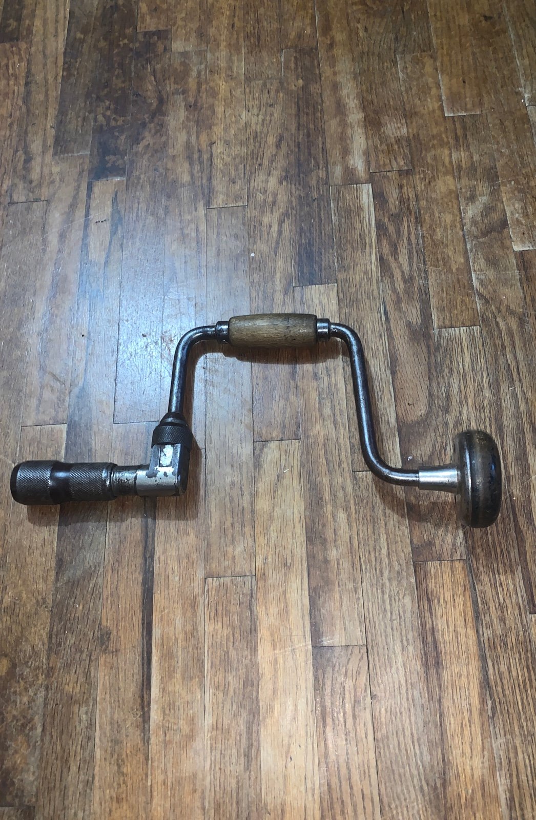 Spring loaded Ratchet Brace
