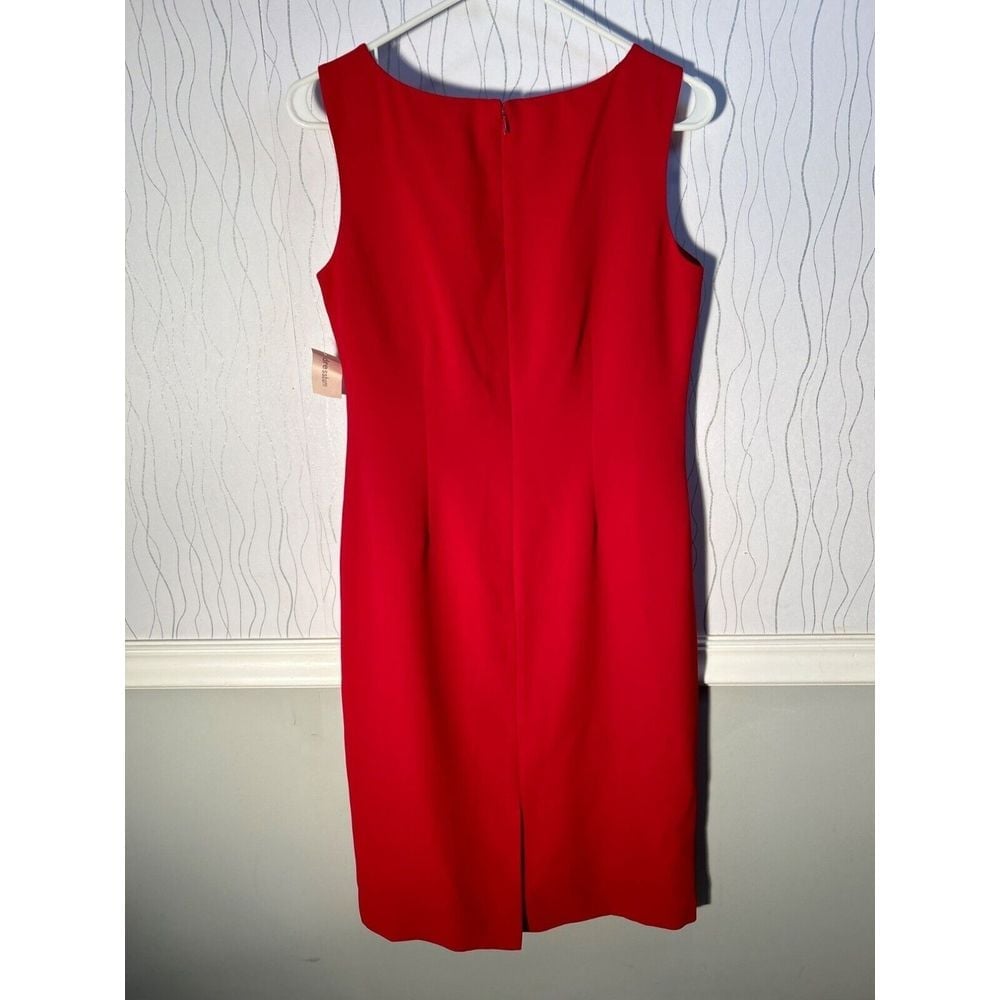 Jones Studio Dress Red Sleeveless Sheath Sz 6 Feminine Valentine Formal Romantic