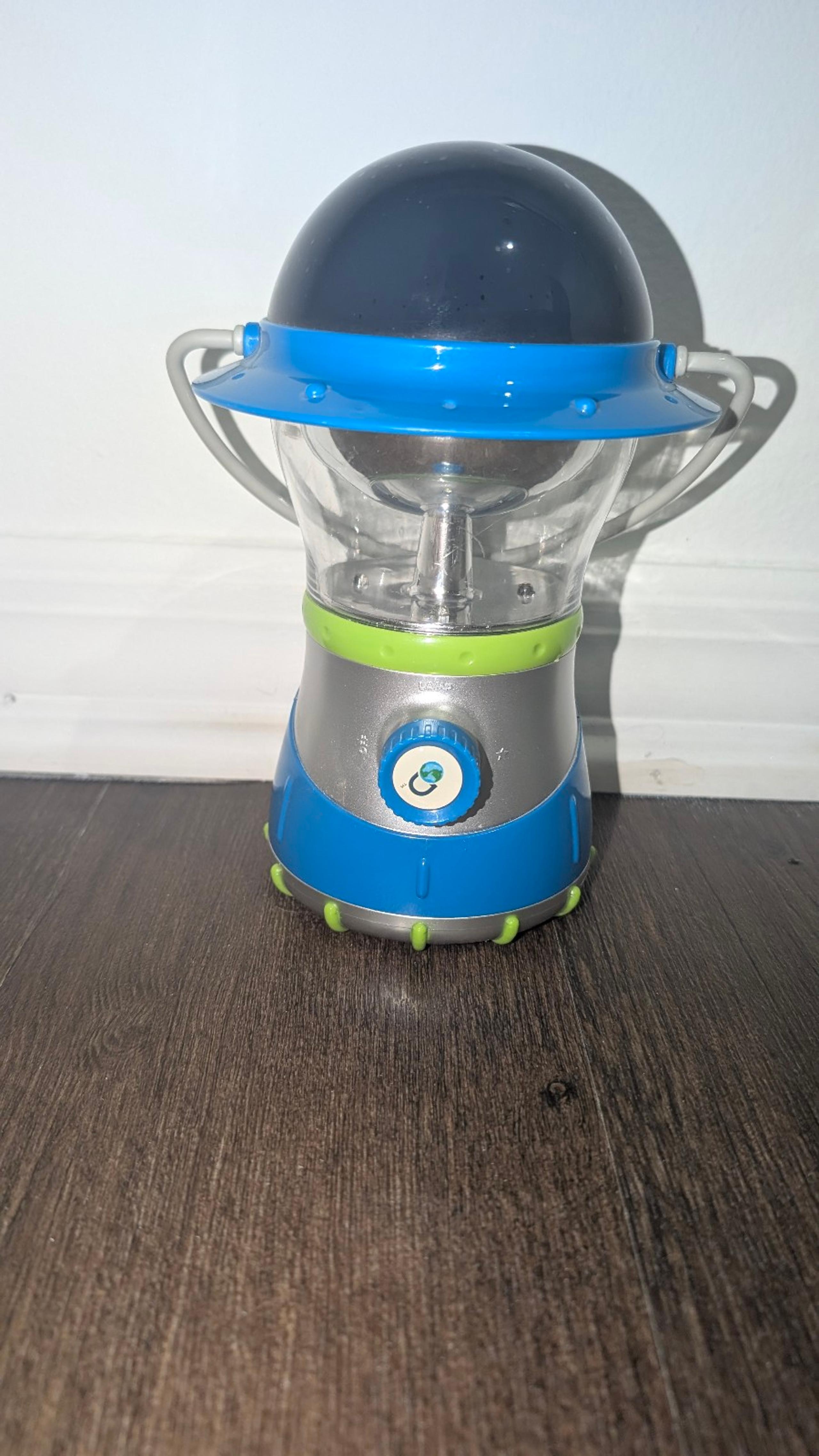 Discovery Starlight Lantern 2-in-1 4x LED Light Star Projector Indoor Night-13E