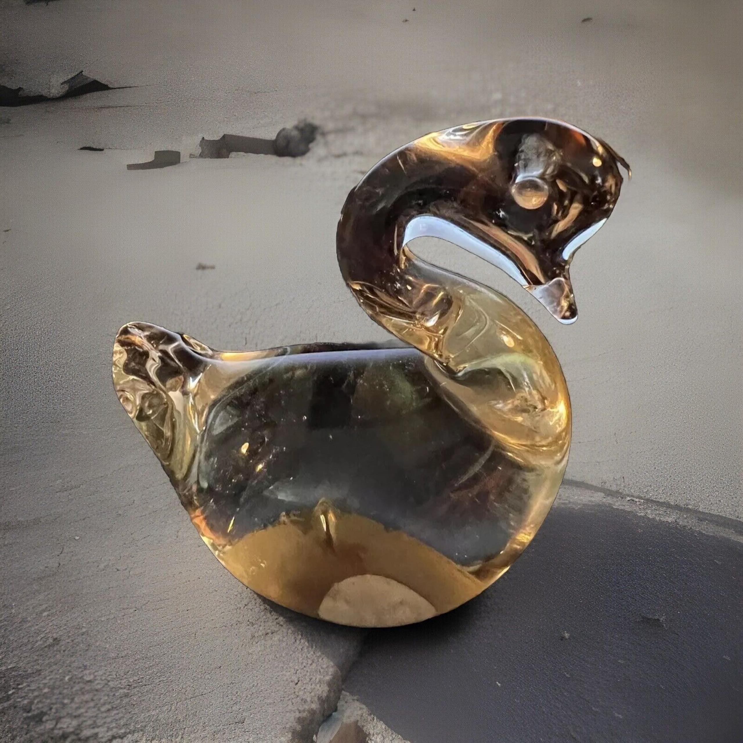 Hand blown Swan Bird Paperweight Figurine VTG Action International Clear Glass