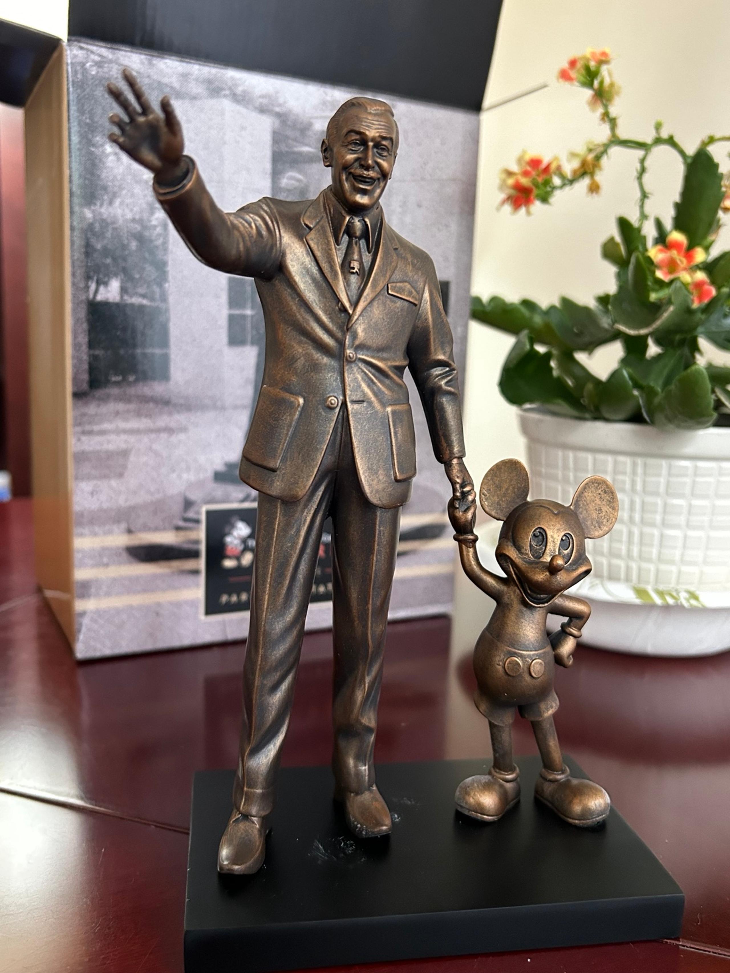 D23 Expo 2024 WDC Exclusive WALT DISNEY & MICKEY MOUSE Partners Statue  NIB