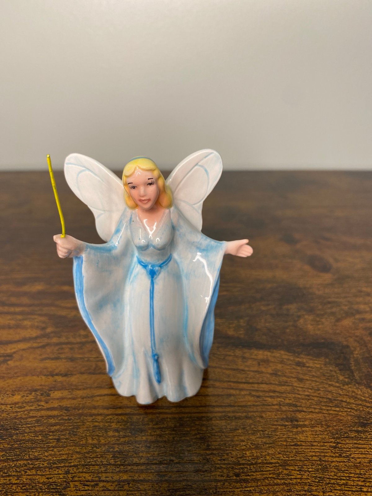 Vtg RARE DISNEY Schmid PINOCCHIO 3.5 BLUE FAIRY God Mother Figurine 42116