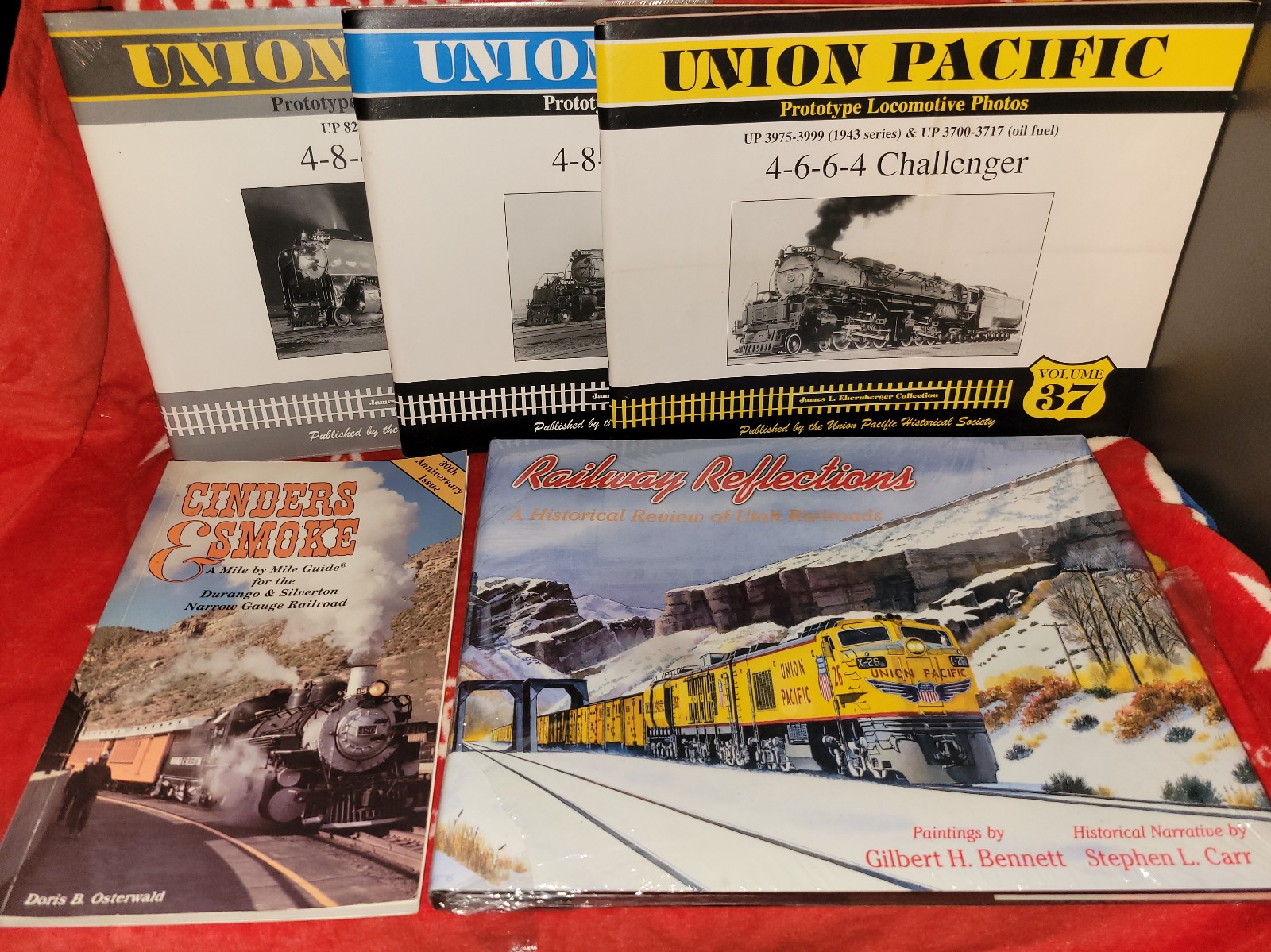 Union Pacific Prototype Locomotive Photo Book Lot