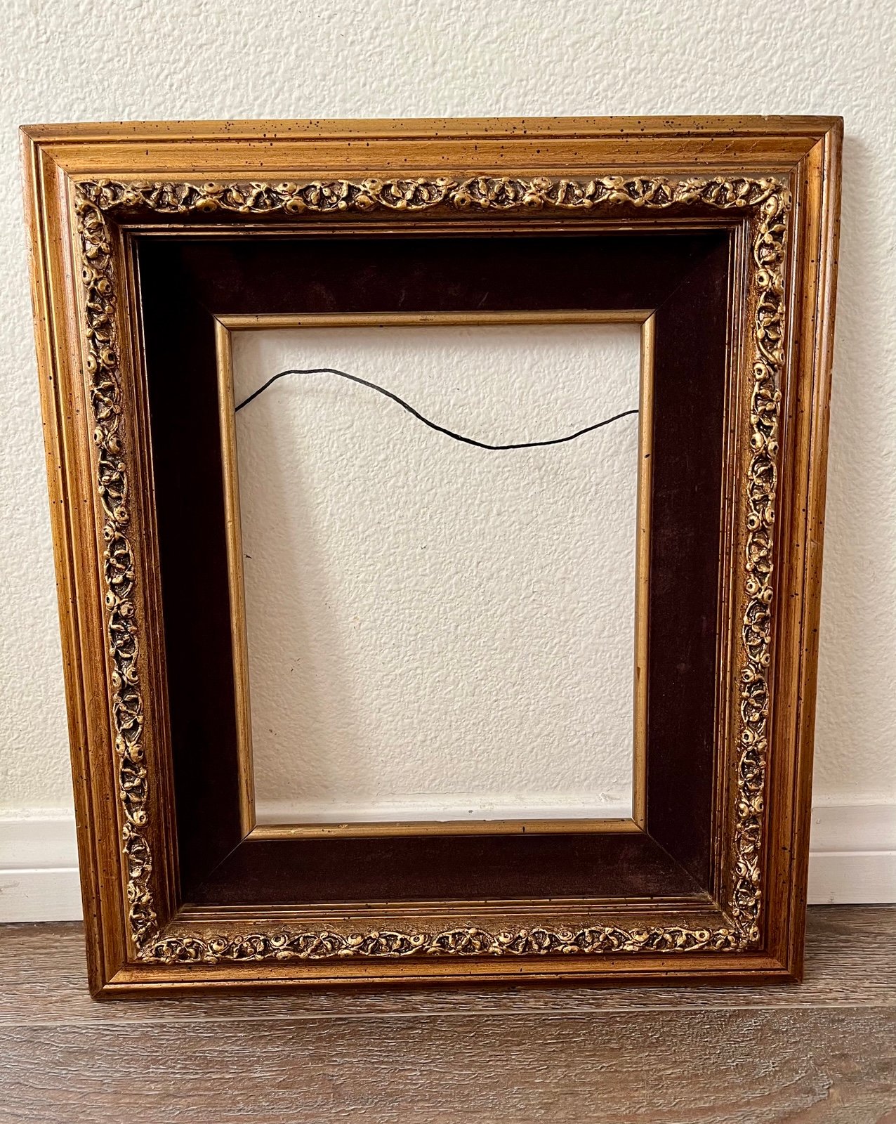 Antique Victorian Picture Frame Wooden Gold Color 14.5/16.5 Inches